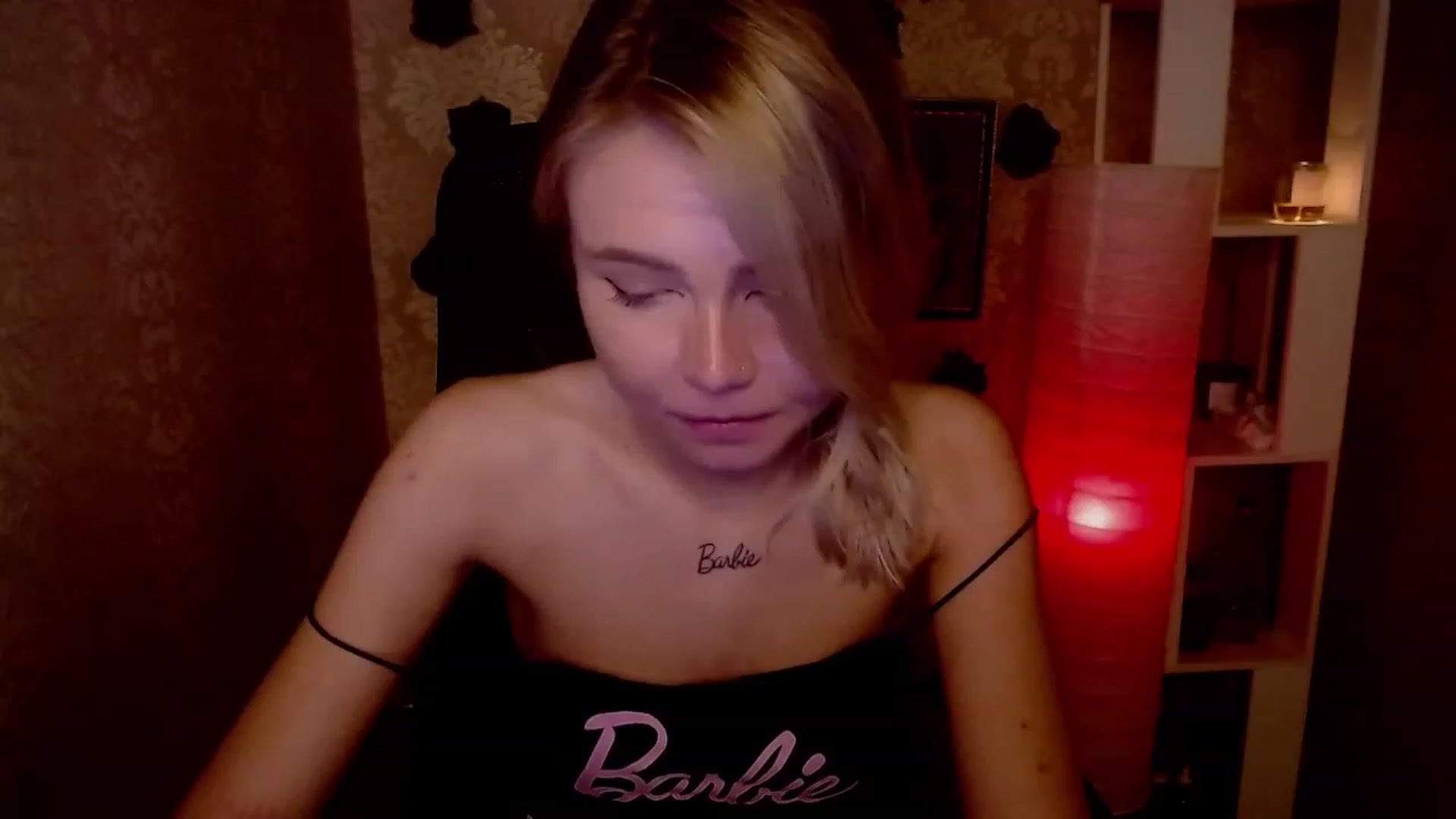 Gallery image thumbnail from CuteLilli_'s myfreecams stream on, 11/26/2022, 06:08 image 13 of 20