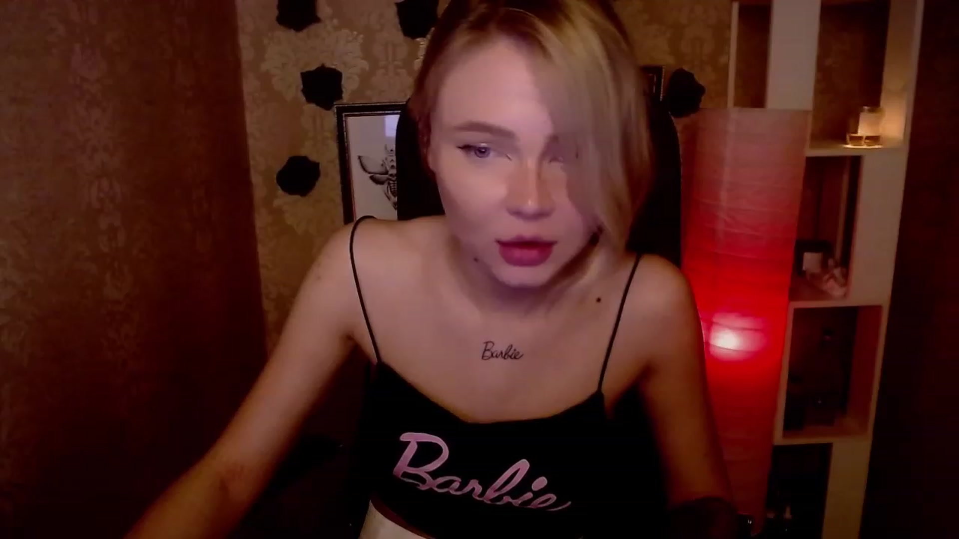 Gallery image thumbnail from CuteLilli_'s myfreecams stream on, 11/26/2022, 06:08 image 4 of 20