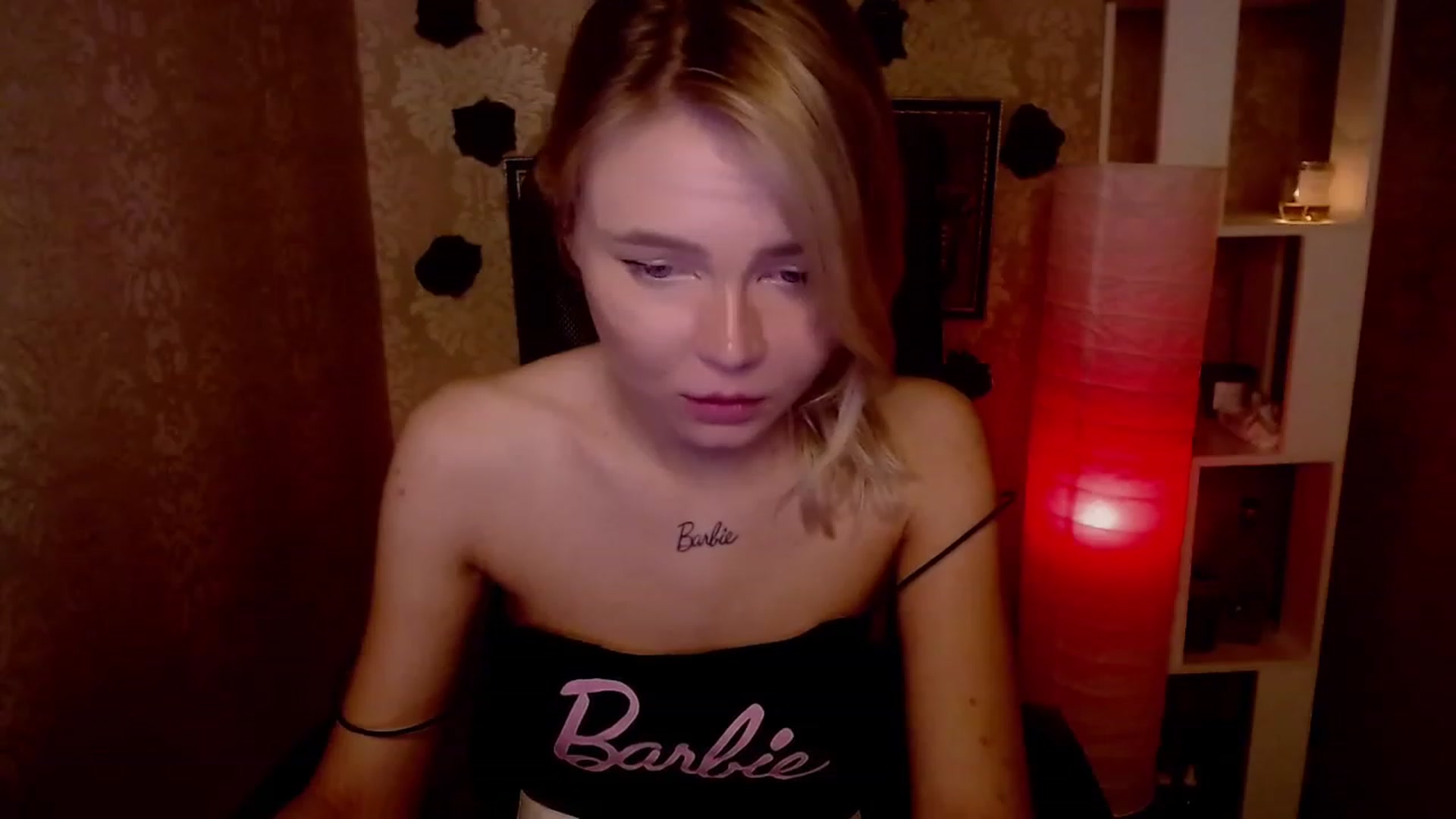 Gallery image thumbnail from CuteLilli_'s myfreecams stream on, 11/26/2022, 06:08 image 9 of 20