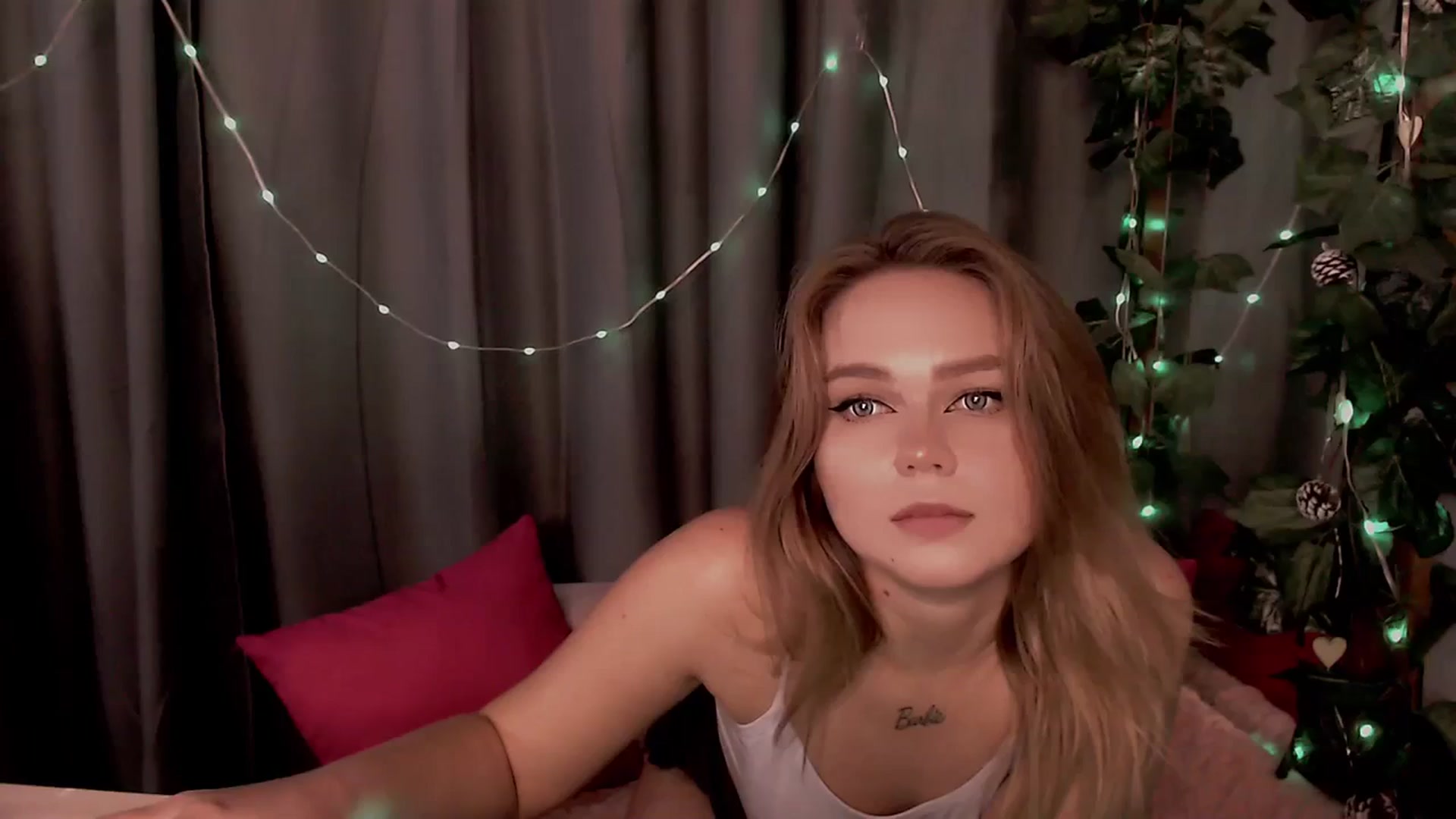 Gallery image thumbnail from CuteLilli_'s myfreecams stream on, 09/16/2023, 11:05 image 19 of 20