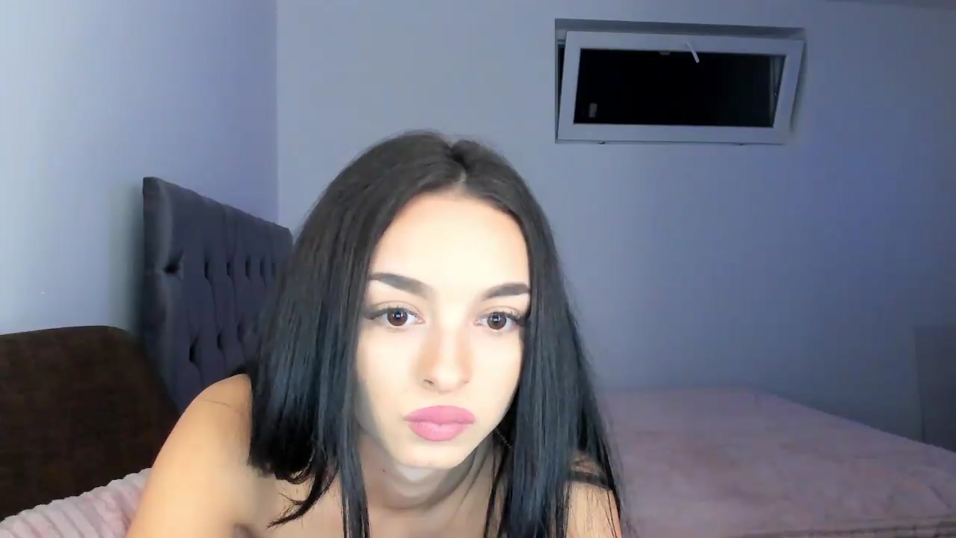 Gallery image thumbnail from CuteMia's myfreecams stream on, 07/27/2026, 20:58 image 16 of 20