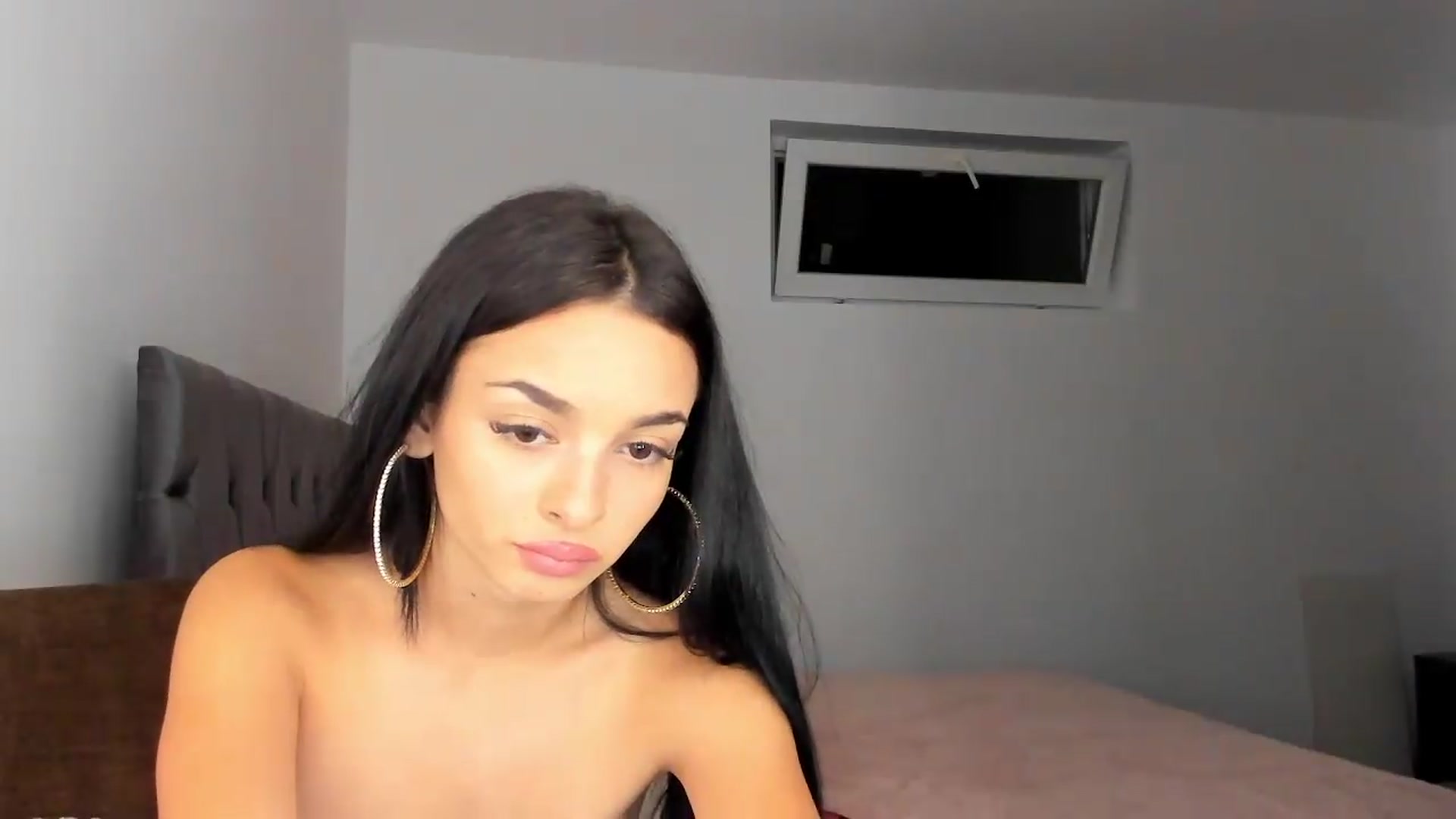Gallery image thumbnail from CuteMia's myfreecams stream on, 07/28/2026, 02:31 image 13 of 20