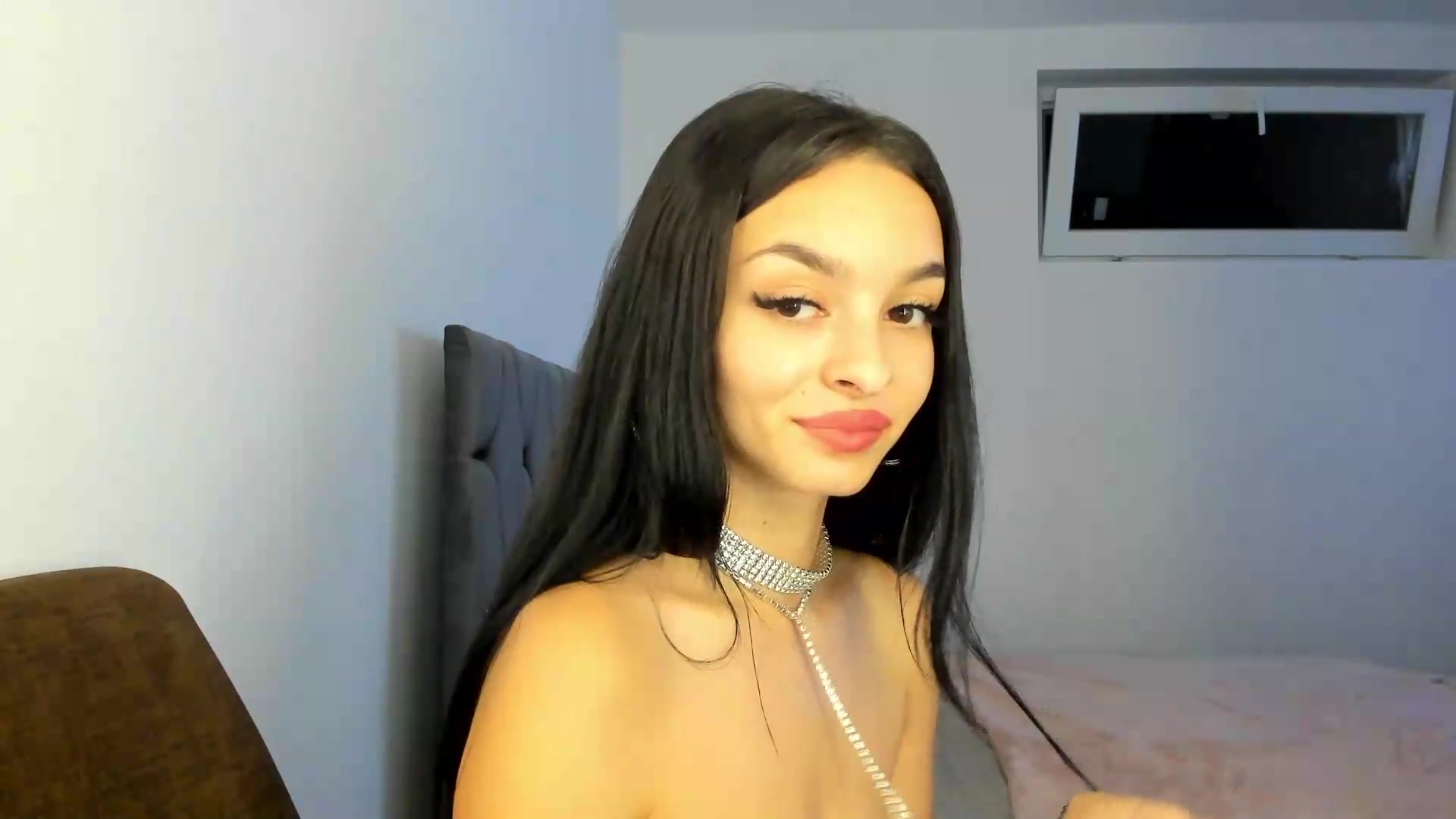 Gallery image thumbnail from CuteMia's myfreecams stream on, 08/17/2026, 03:30 image 10 of 20