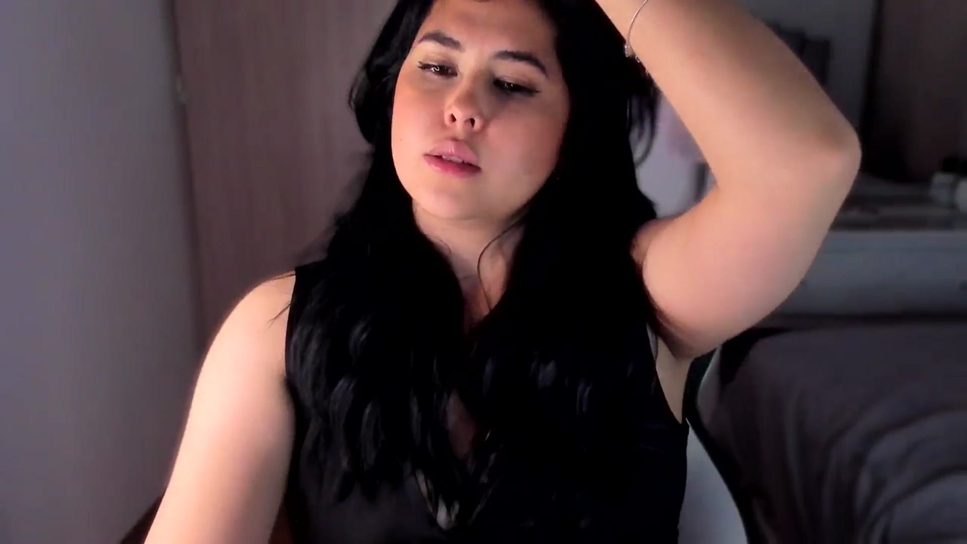 Gallery image thumbnail from CuteNanni's myfreecams stream on, 05/29/2025, 11:32 image 8 of 20