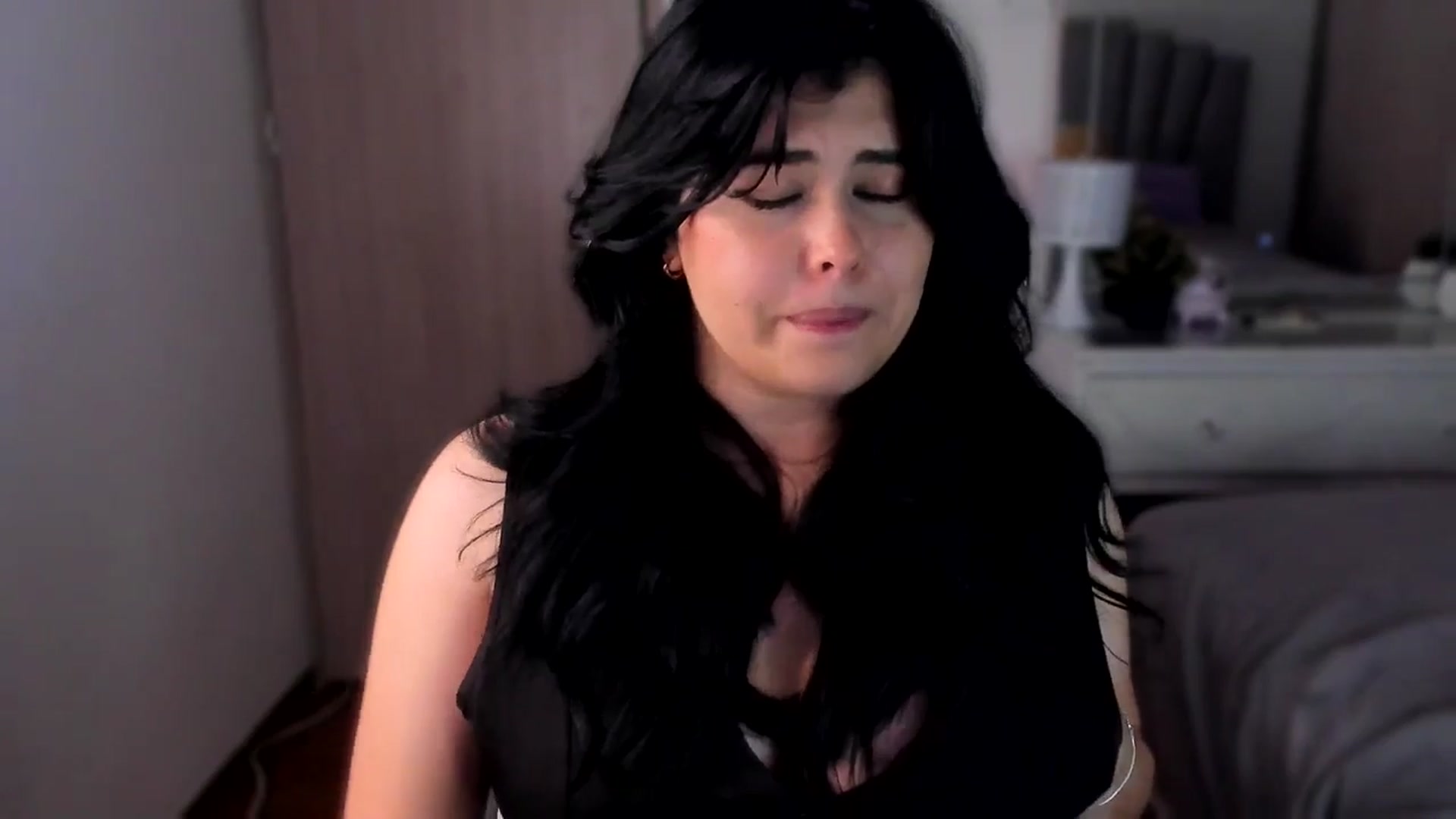 Gallery image thumbnail from CuteNanni's myfreecams stream on, 05/29/2025, 11:32 image 13 of 20