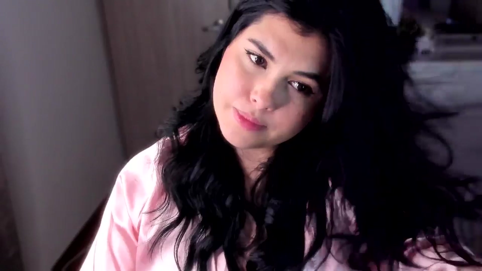 Gallery image thumbnail from CuteNanni's myfreecams stream on, 05/30/2025, 24:39 image 20 of 20
