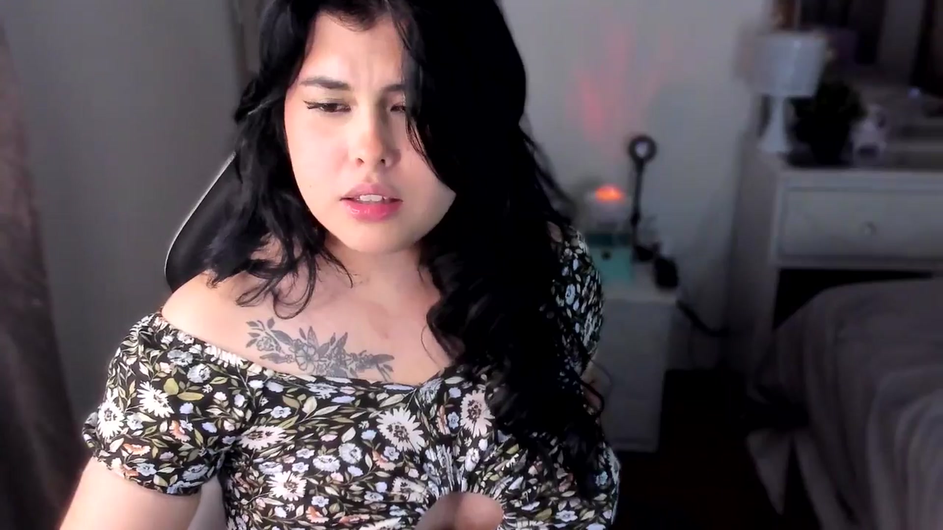 Gallery image thumbnail from CuteNanni's myfreecams stream on, 06/02/2025, 09:27 image 18 of 20
