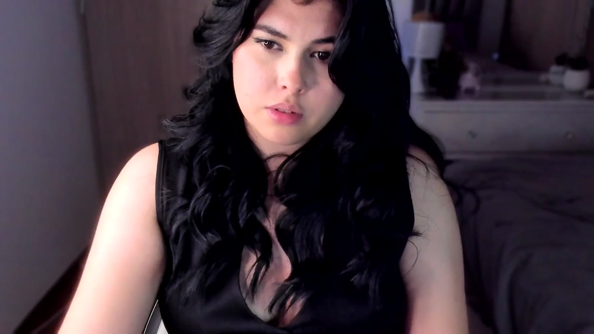 Gallery image thumbnail from CuteNanni's myfreecams stream on, 06/04/2025, 11:40 image 4 of 20