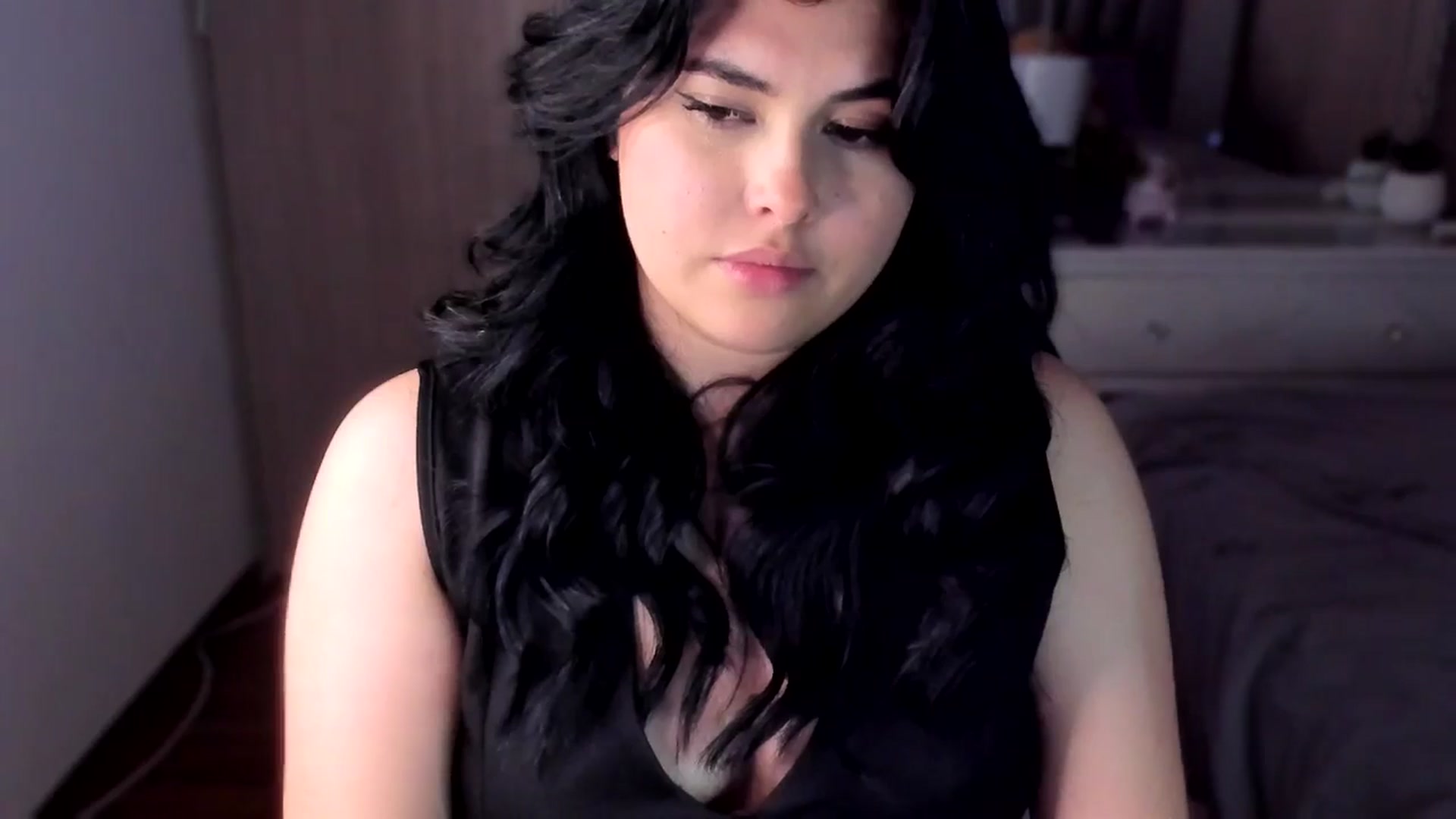 Gallery image thumbnail from CuteNanni's myfreecams stream on, 06/04/2025, 11:40 image 5 of 20