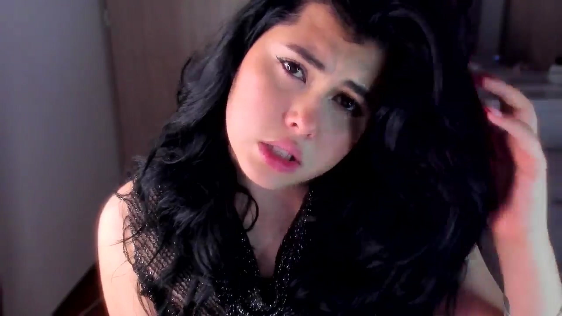 Gallery image thumbnail from CuteNanni's myfreecams stream on, 06/05/2025, 10:59 image 6 of 20
