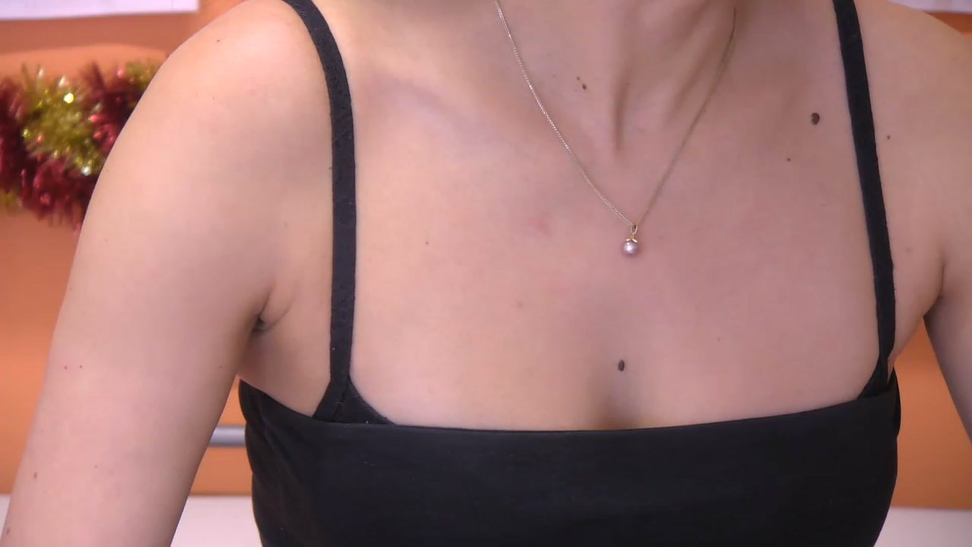 Gallery image thumbnail from CuteSisi's myfreecams stream on, 01/07/2023, 22:08 image 5 of 20