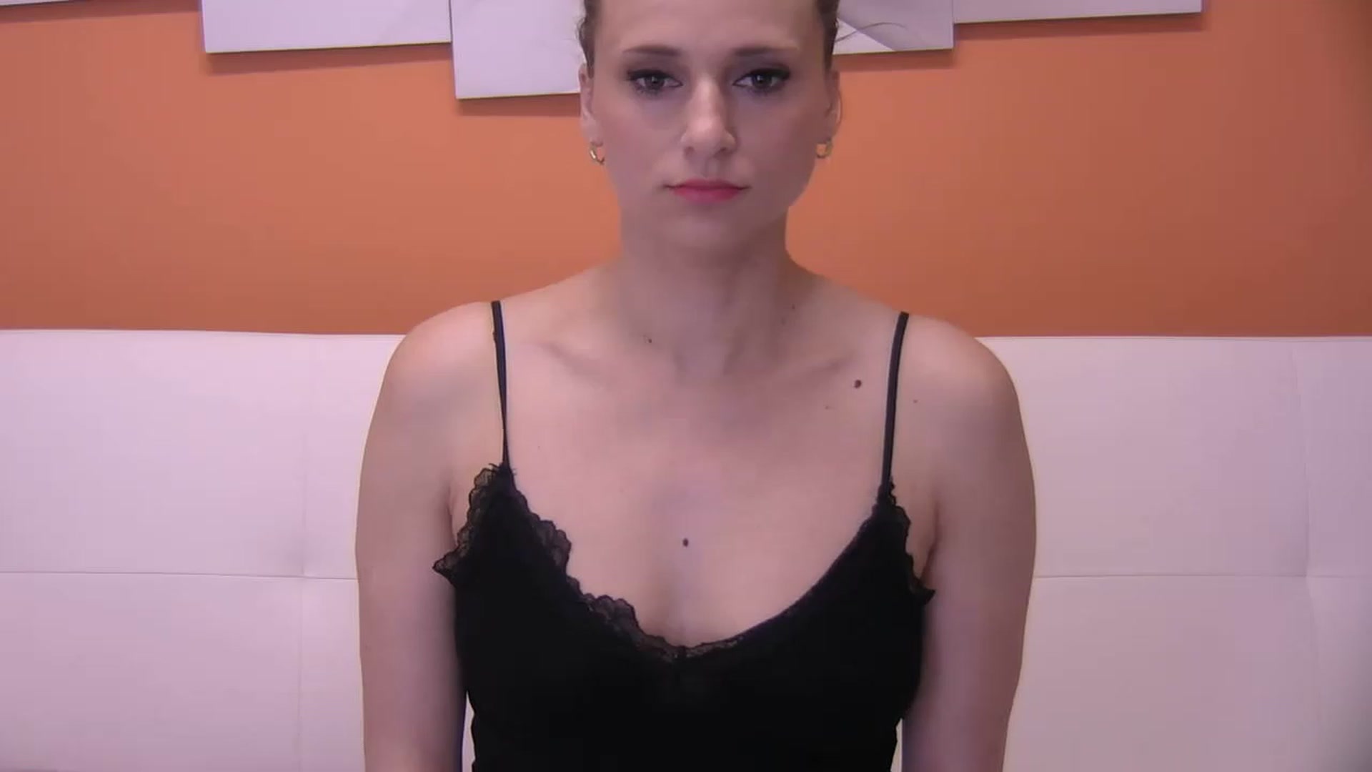 Gallery image thumbnail from CuteSisi's myfreecams stream on, 03/03/2023, 23:33 image 18 of 20
