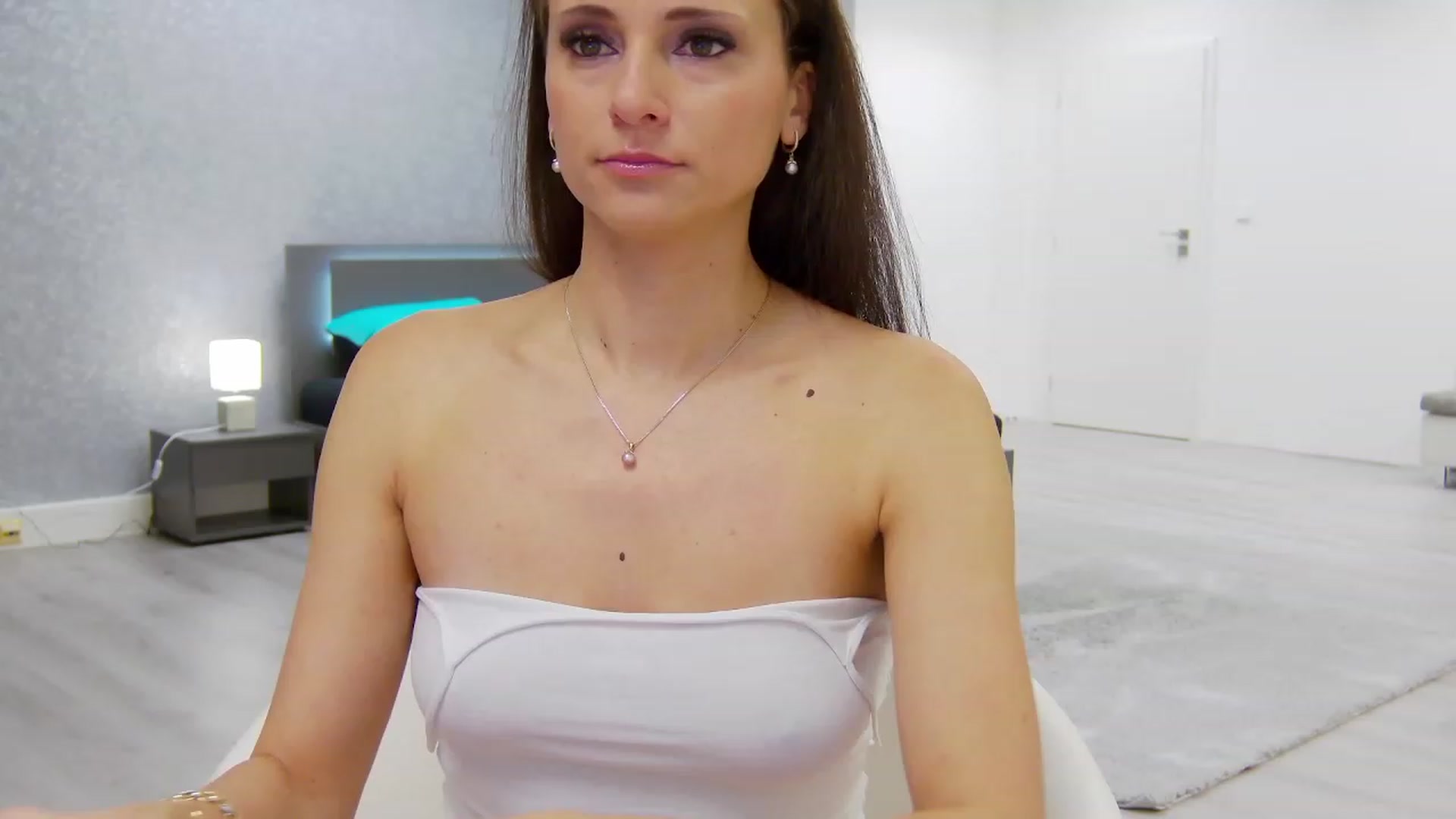 Gallery image thumbnail from CuteSisi's myfreecams stream on, 01/11/2024, 21:19 image 1 of 20