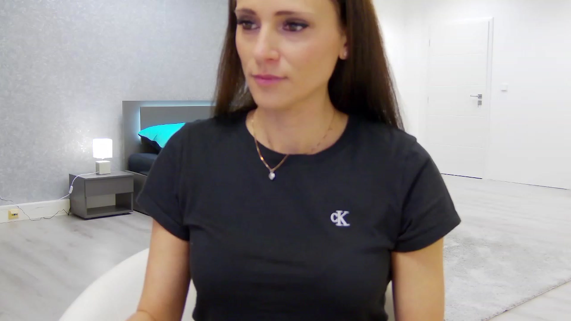 Gallery image thumbnail from CuteSisi's myfreecams stream on, 01/13/2024, 20:48 image 16 of 20