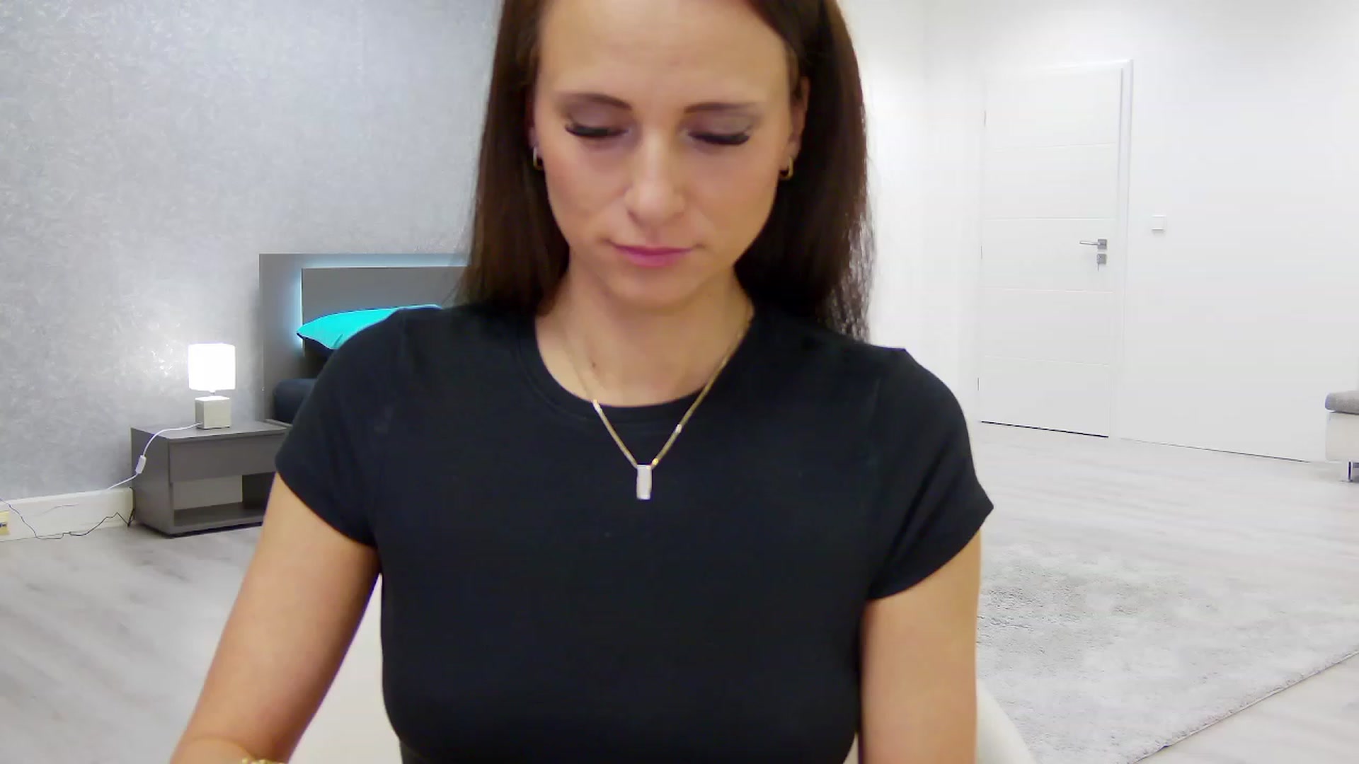 Gallery image thumbnail from CuteSisi's myfreecams stream on, 01/15/2024, 21:53 image 14 of 20