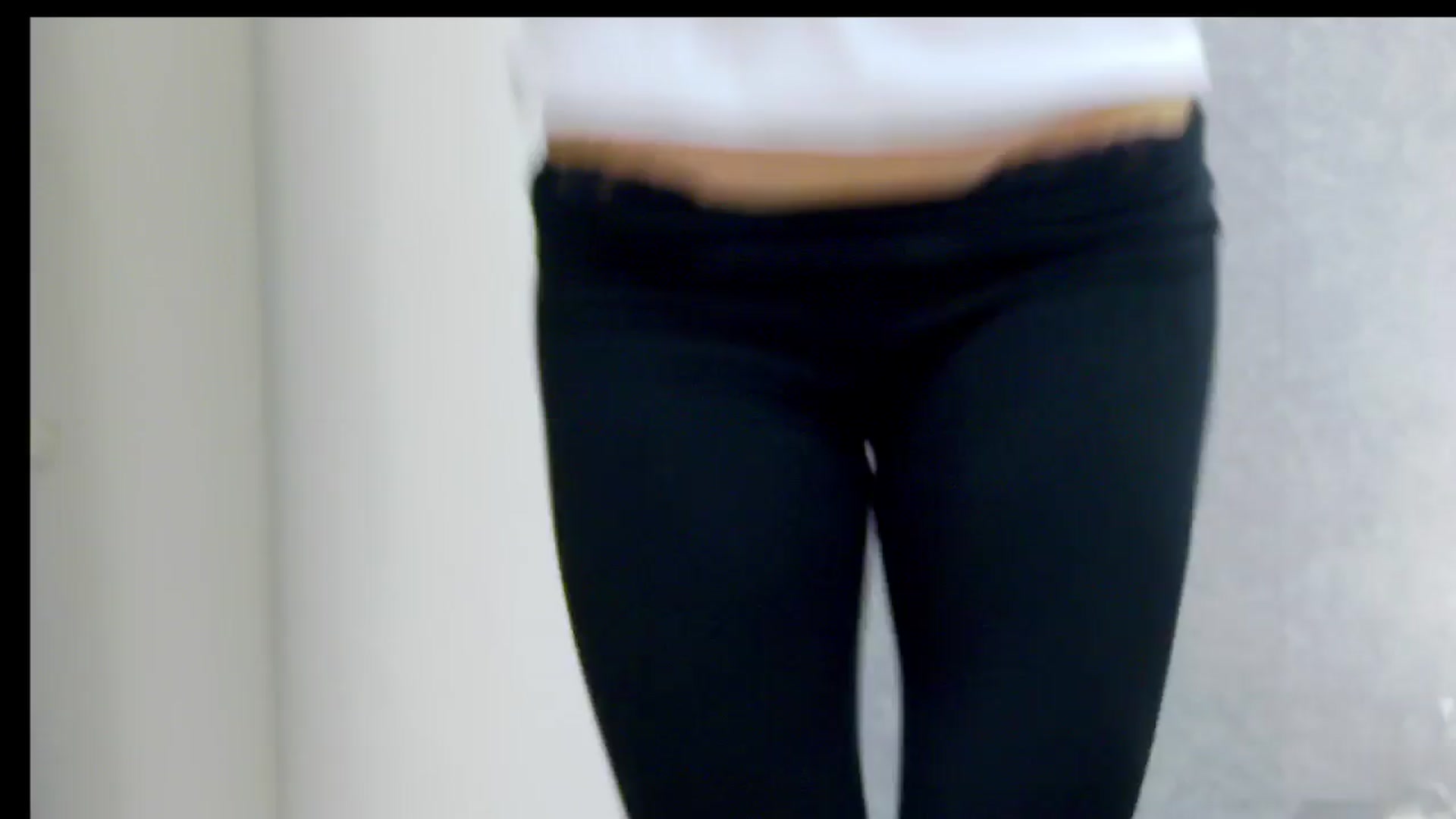 Gallery image thumbnail from CuteSisi's myfreecams stream on, 05/08/2024, 21:54 image 17 of 20