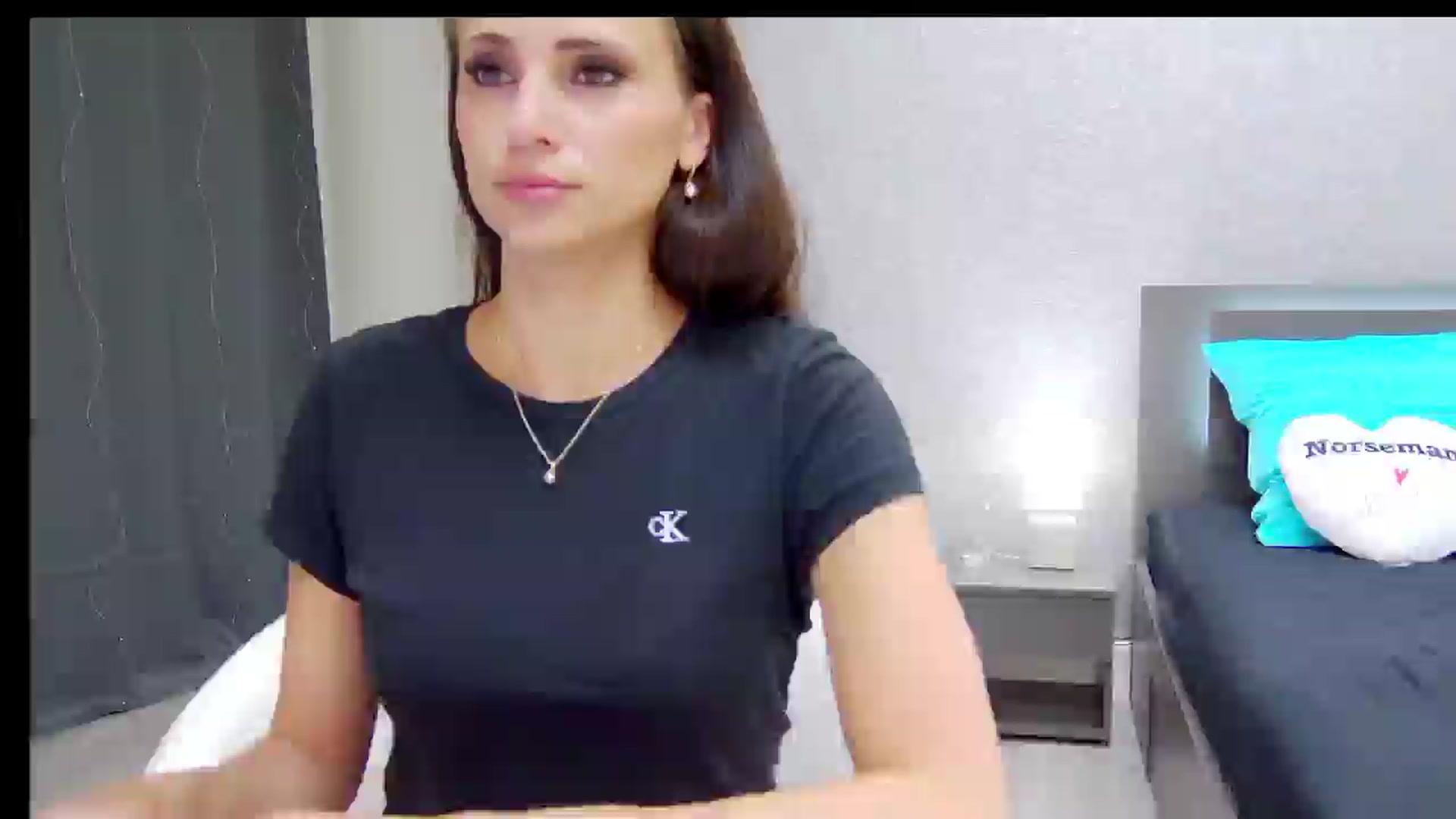 Gallery image thumbnail from CuteSisi's myfreecams stream on, 05/24/2024, 19:58 image 17 of 20