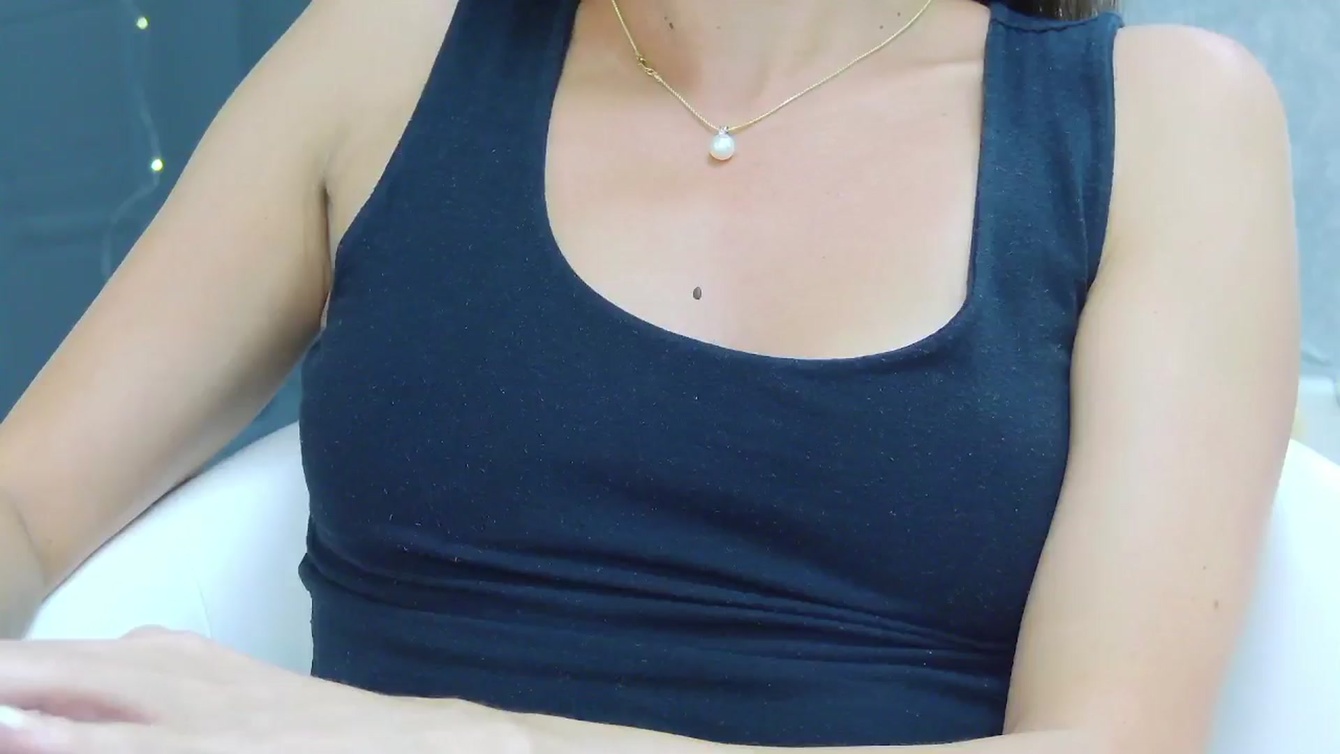 Gallery image thumbnail from CuteSisi's myfreecams stream on, 07/07/2024, 22:35 image 18 of 20