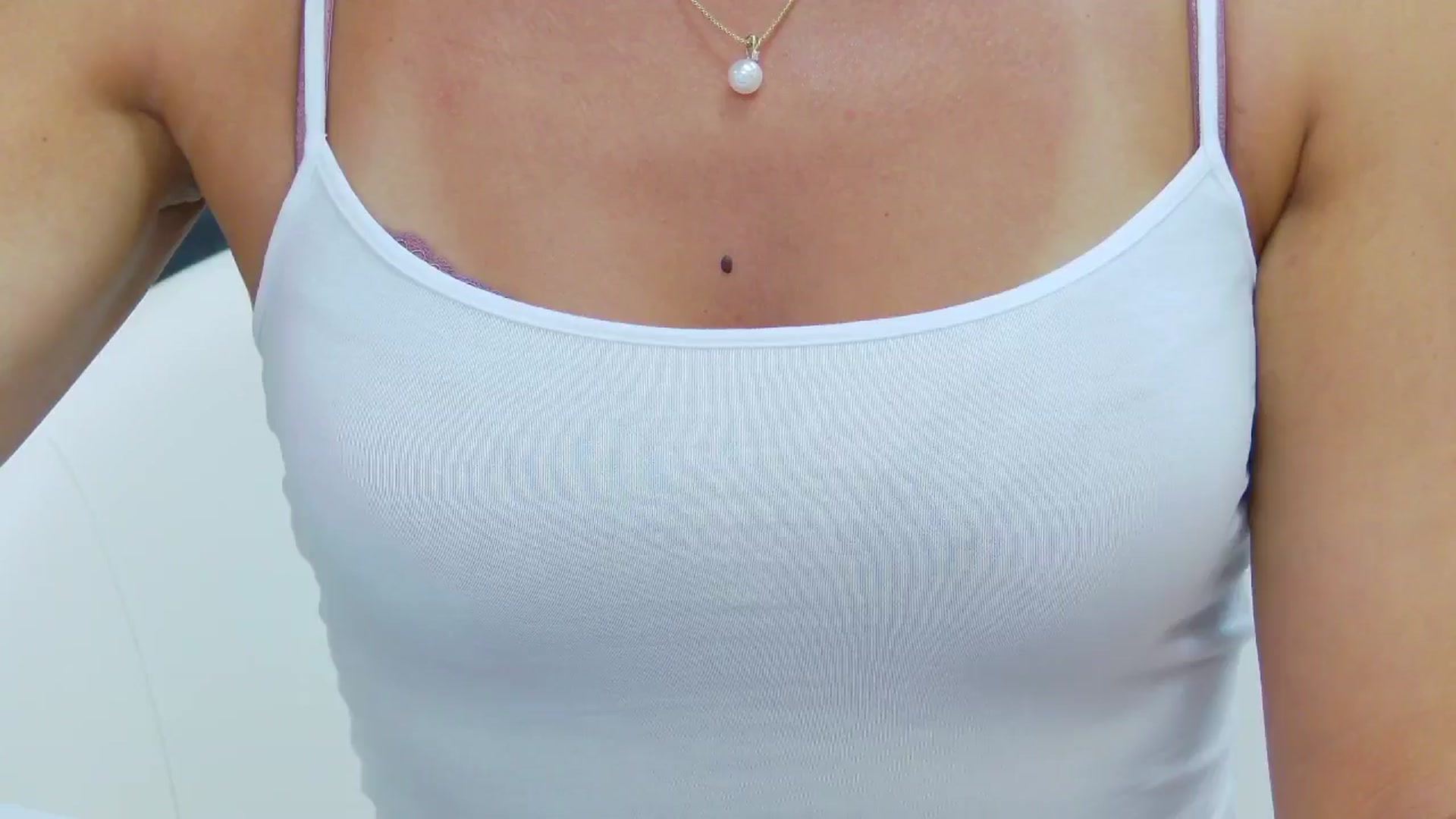 Gallery image thumbnail from CuteSisi's myfreecams stream on, 08/15/2024, 22:57 image 3 of 20