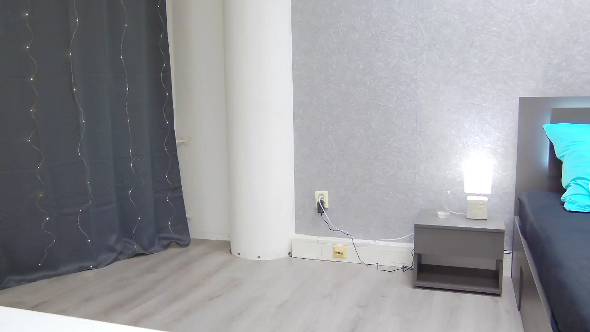 Gallery image thumbnail from CuteSisi's myfreecams stream on, 10/23/2024, 23:41 image 14 of 20