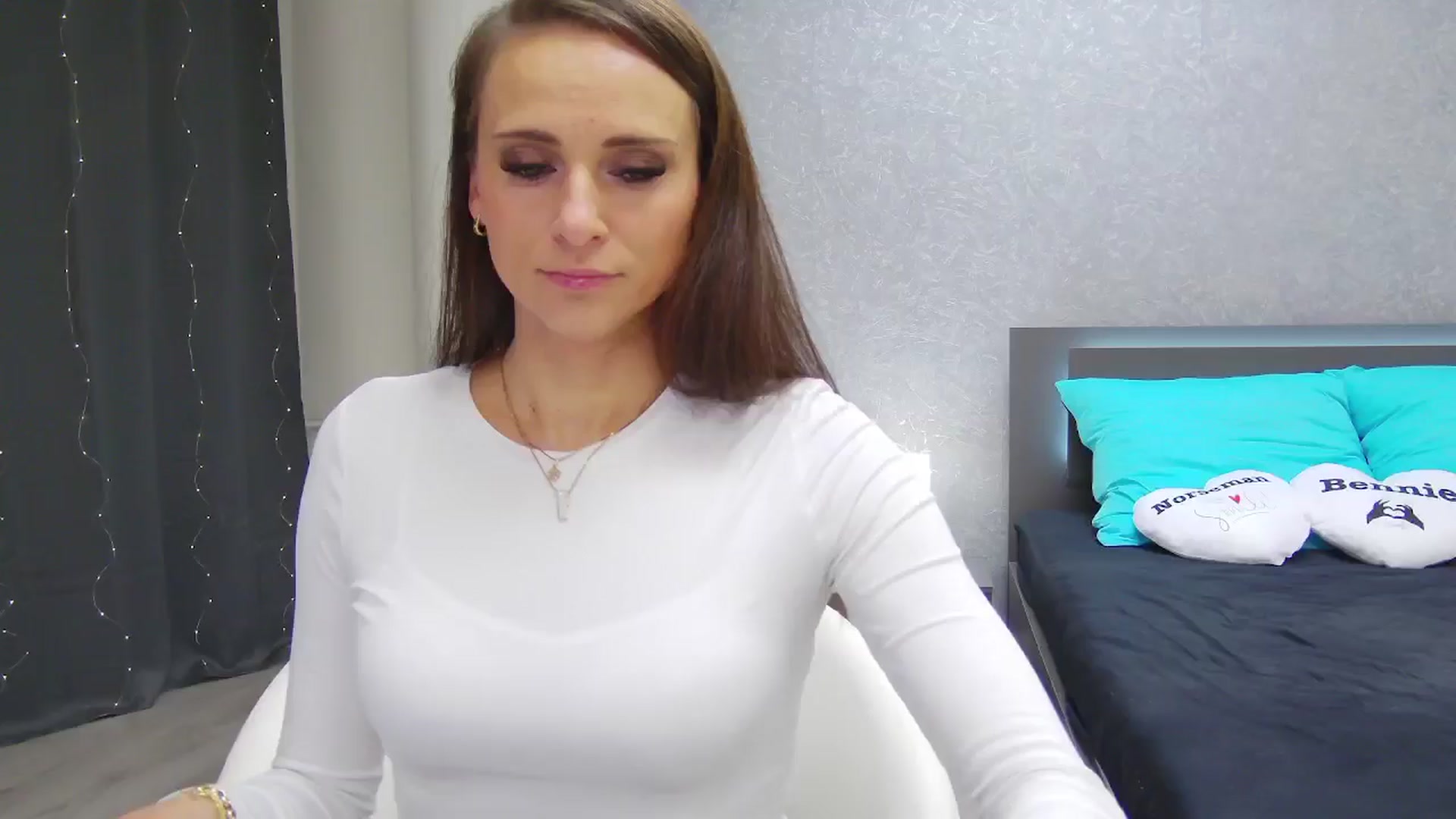 Gallery image thumbnail from CuteSisi's myfreecams stream on, 01/26/2025, 20:59 image 17 of 20