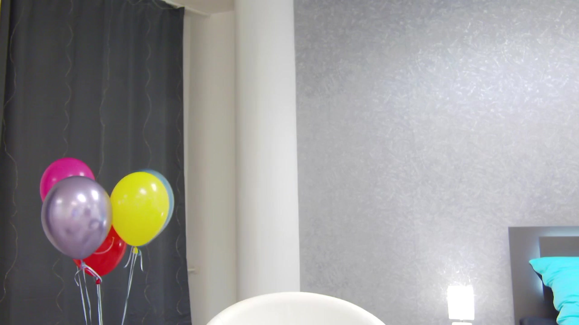 Gallery image thumbnail from CuteSisi's myfreecams stream on, 04/25/2025, 01:37 image 17 of 20