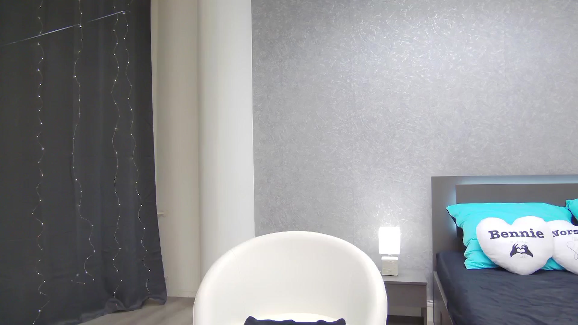 Gallery image thumbnail from CuteSisi's myfreecams stream on, 05/09/2025, 22:05 image 11 of 20