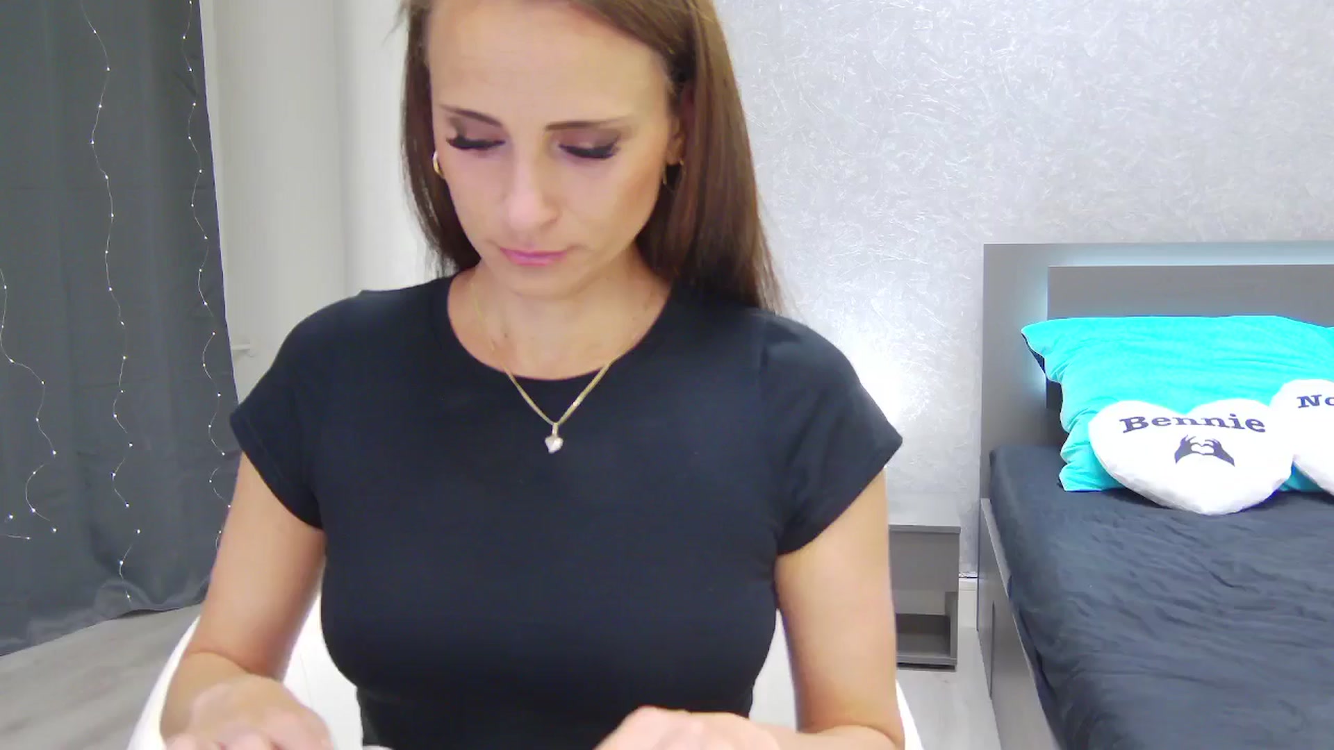Gallery image thumbnail from CuteSisi's myfreecams stream on, 06/02/2025, 22:12 image 4 of 20