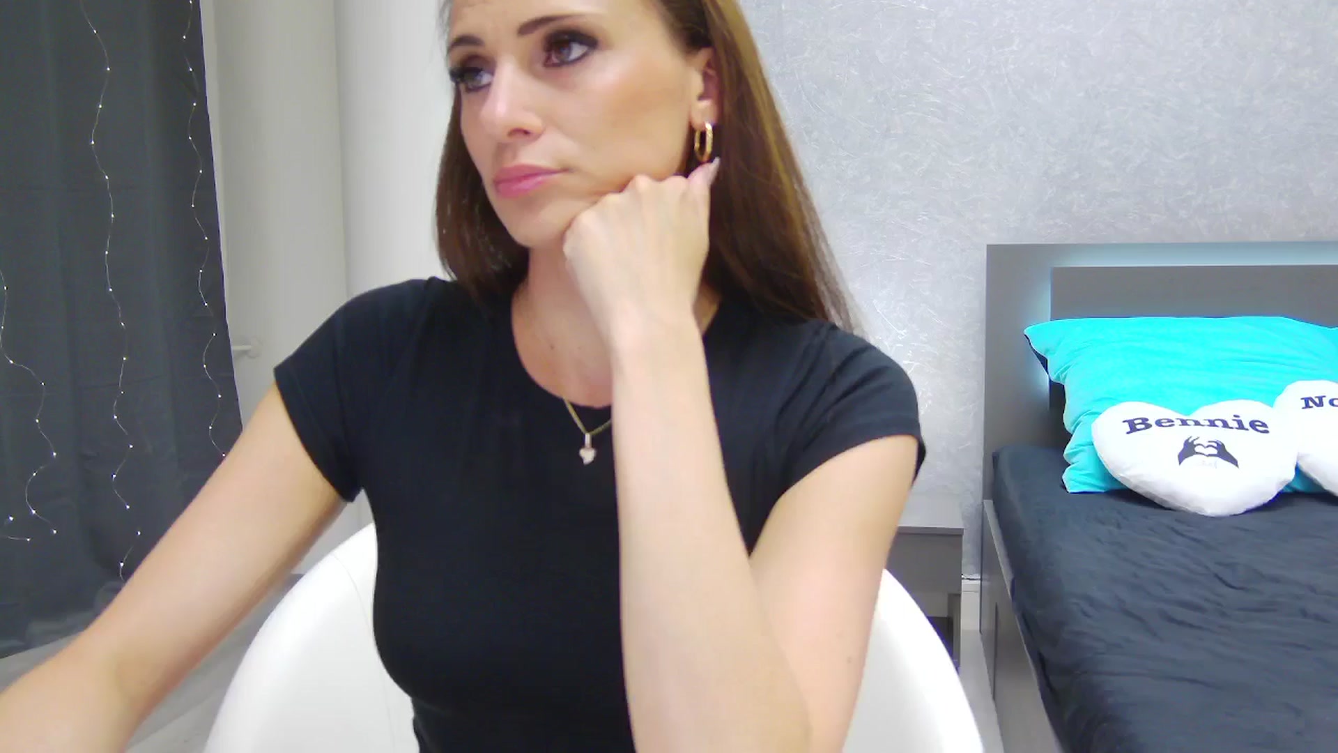 Gallery image thumbnail from CuteSisi's myfreecams stream on, 06/02/2025, 22:12 image 6 of 20
