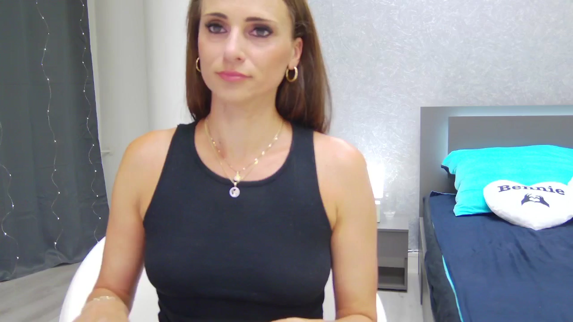Gallery image thumbnail from CuteSisi's myfreecams stream on, 06/15/2025, 23:26 image 12 of 20