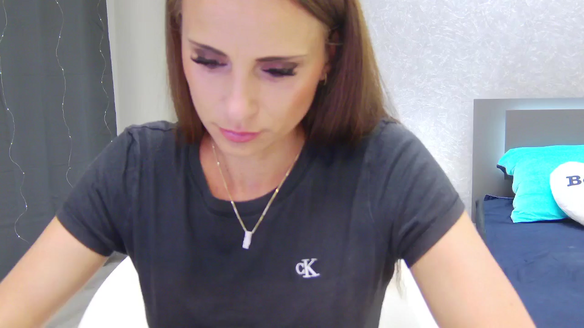 Gallery image thumbnail from CuteSisi's myfreecams stream on, 06/23/2025, 21:46 image 17 of 20