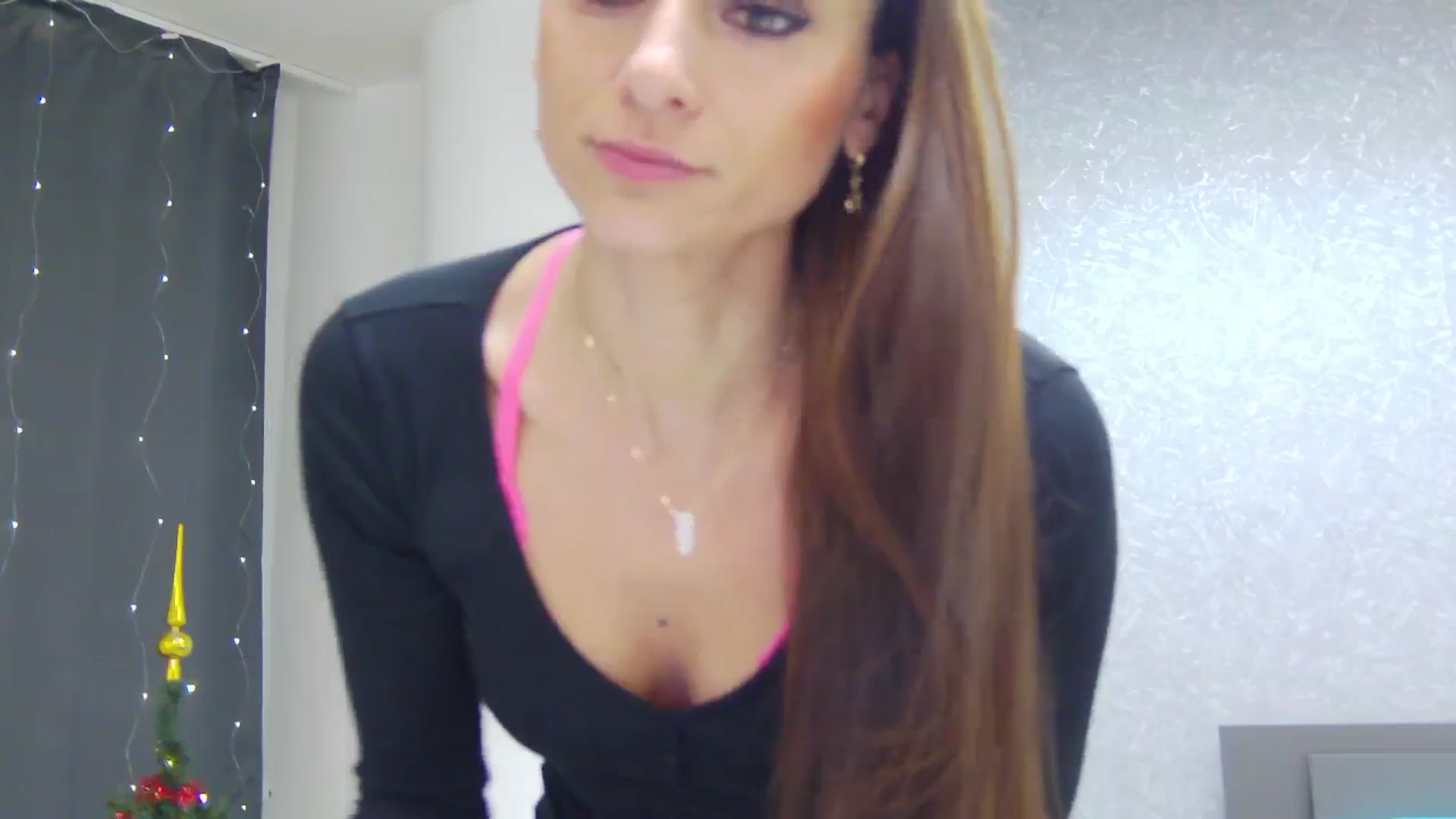 Gallery image thumbnail from CuteSisi's myfreecams stream on, 01/11/2026, 24:25 image 19 of 20