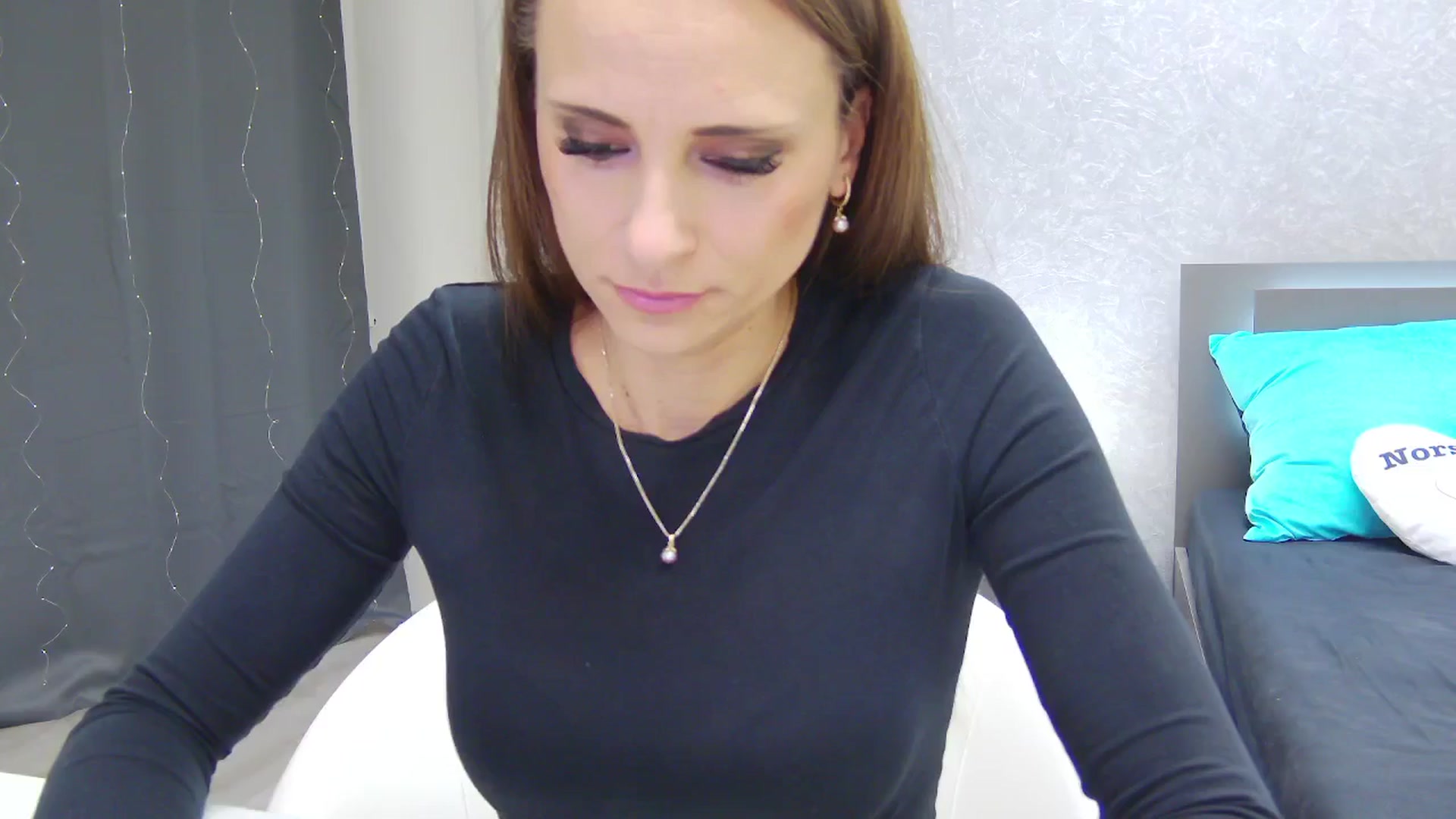 Gallery image thumbnail from CuteSisi's myfreecams stream on, 01/31/2026, 23:56 image 6 of 20