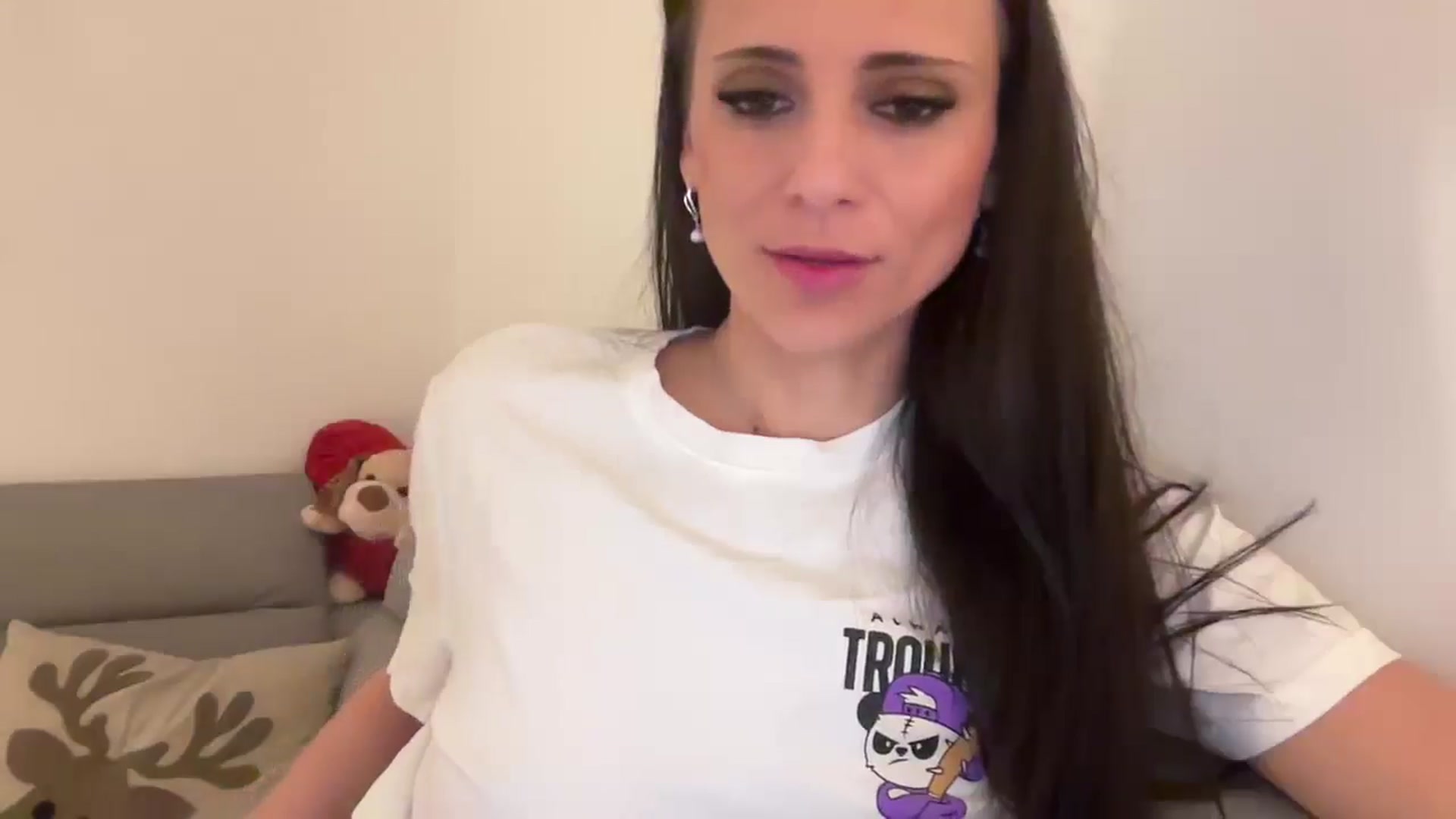 Gallery image thumbnail from CuteSisi's myfreecams stream on, 03/15/2026, 01:06 image 10 of 20