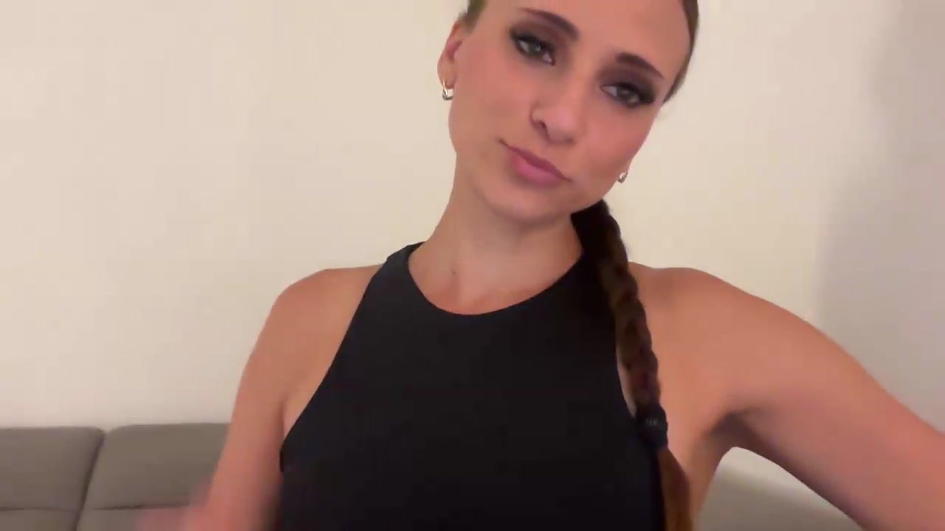Gallery image thumbnail from CuteSisi's myfreecams stream on, 06/04/2026, 22:06 image 8 of 20