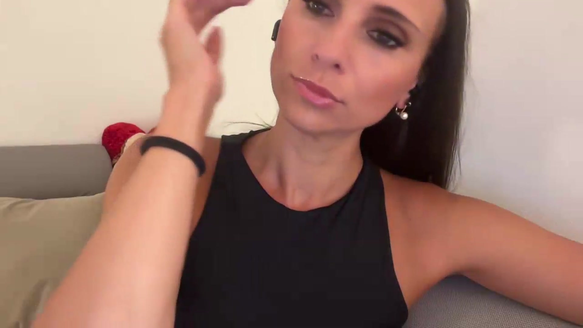 Gallery image thumbnail from CuteSisi's myfreecams stream on, 08/09/2026, 23:29 image 20 of 20