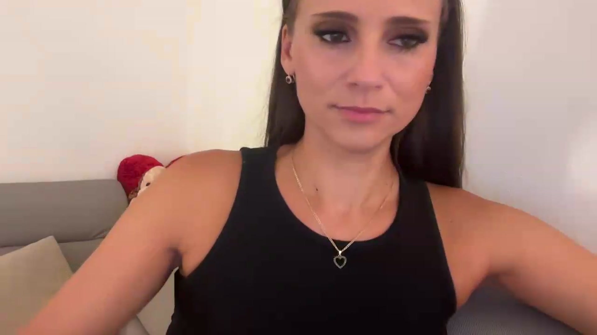 Gallery image thumbnail from CuteSisi's myfreecams stream on, 09/01/2026, 24:02 image 14 of 20