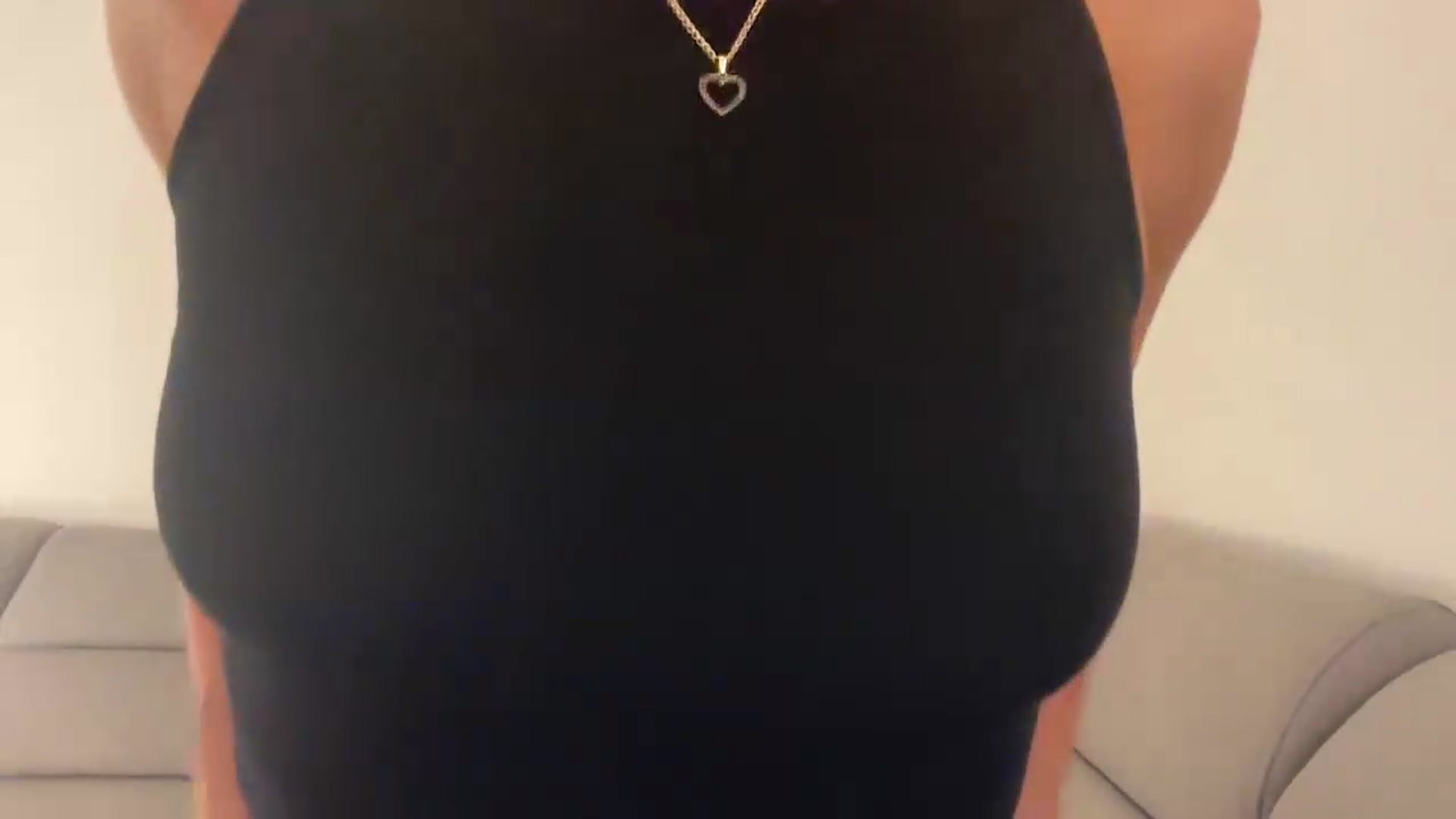 Gallery image thumbnail from CuteSisi's myfreecams stream on, 09/05/2026, 23:10 image 19 of 20