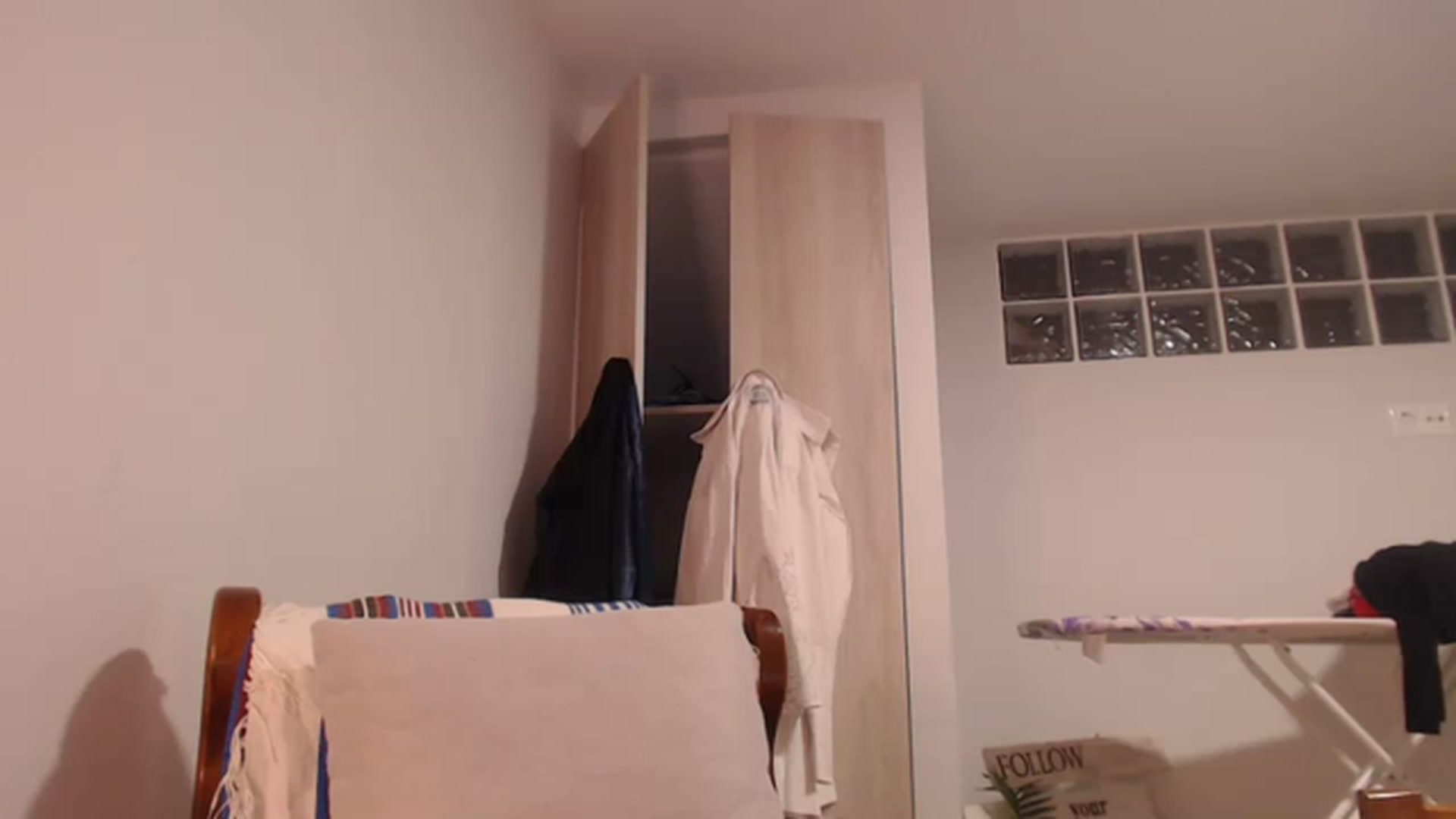 Gallery image thumbnail from CuteSophs's myfreecams stream on, 11/23/2022, 22:26 image 2 of 20