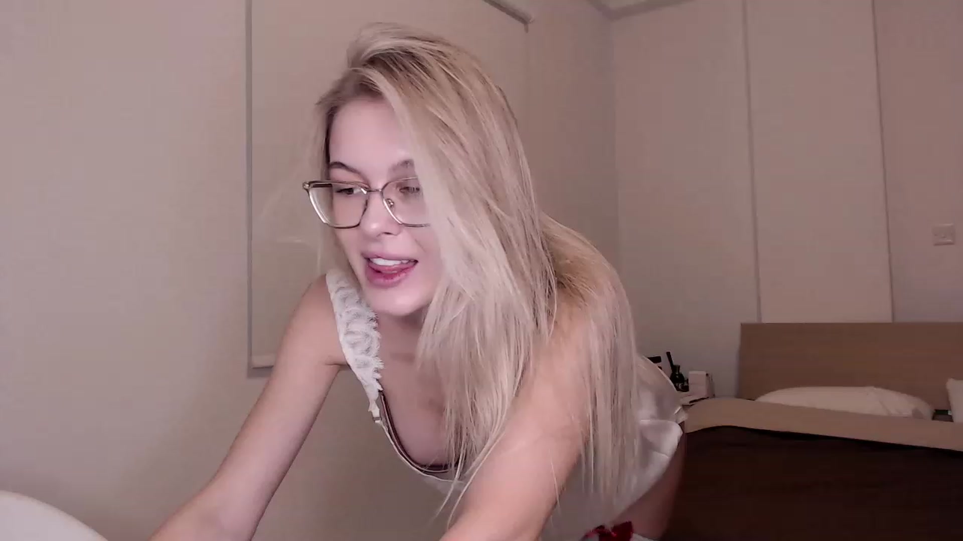 Gallery image thumbnail from Cute_BB's myfreecams stream on, 11/20/2022, 19:53 image 1 of 20