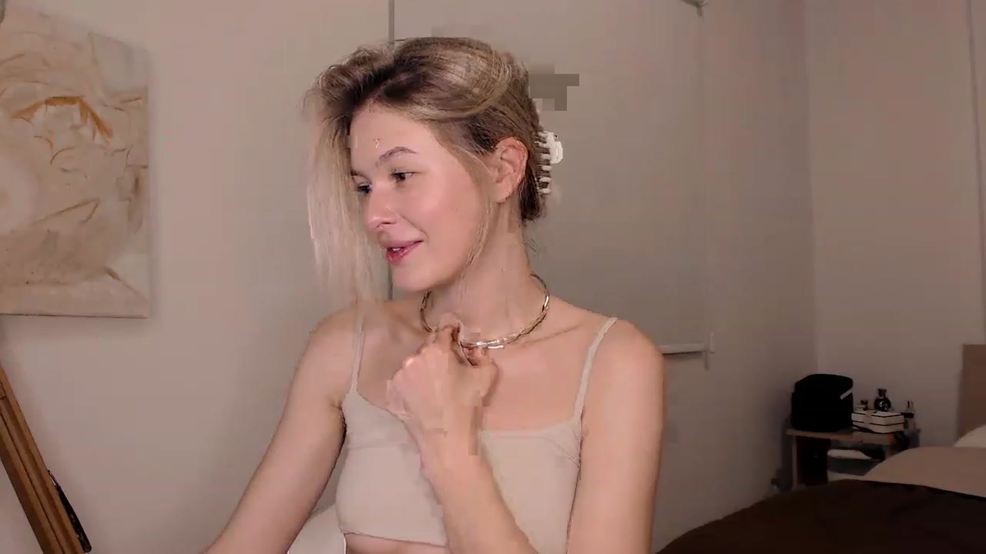 Gallery image thumbnail from Cute_BB's myfreecams stream on, 01/12/2023, 21:16 image 5 of 20