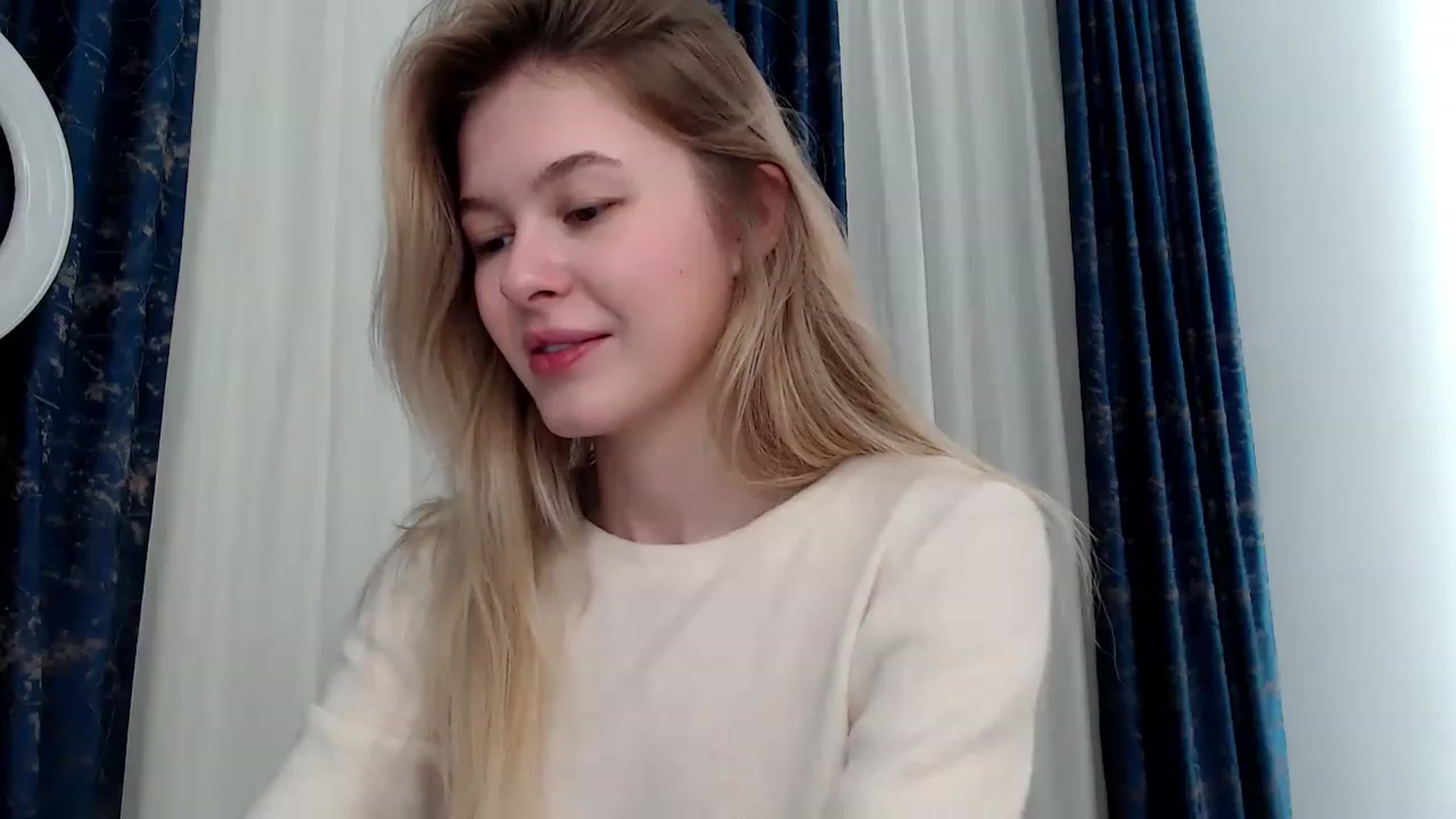 Gallery image thumbnail from Cute_BB's myfreecams stream on, 04/07/2023, 20:56 image 20 of 20