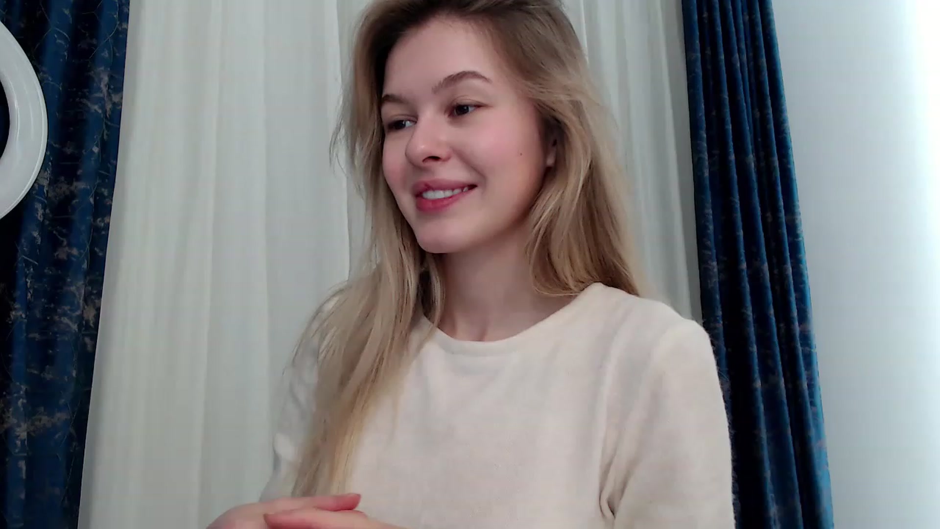 Gallery image thumbnail from Cute_BB's myfreecams stream on, 04/07/2023, 20:56 image 15 of 20
