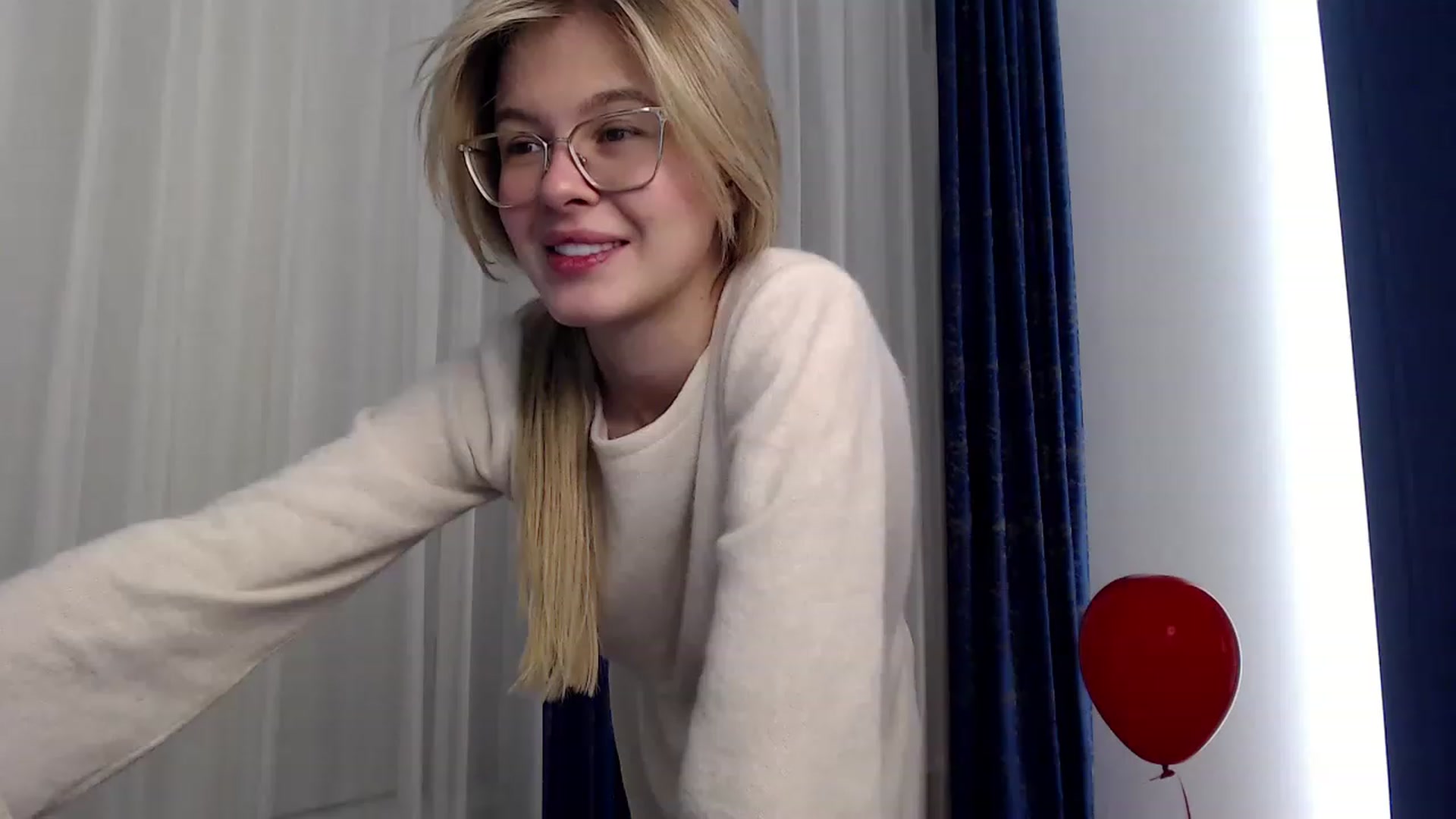 Gallery image thumbnail from Cute_BB's myfreecams stream on, 04/29/2023, 21:02 image 16 of 20