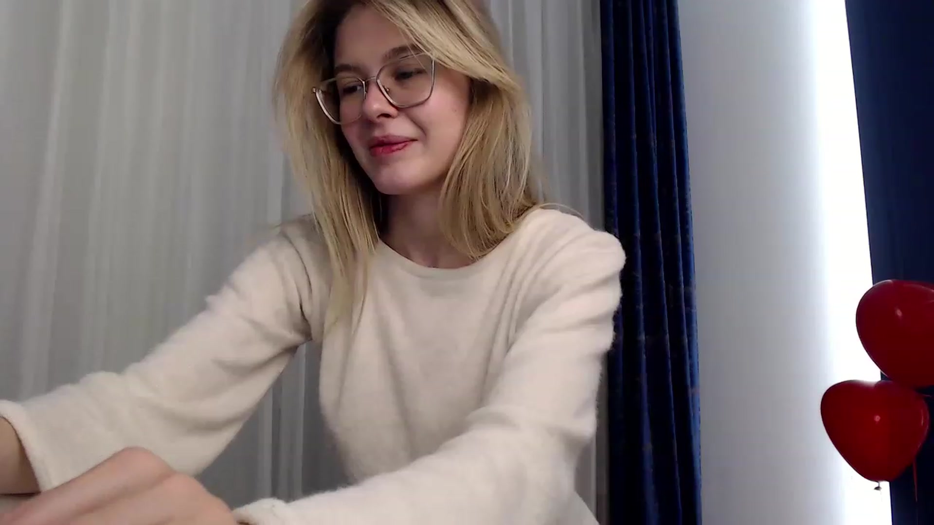 Gallery image thumbnail from Cute_BB's myfreecams stream on, 04/29/2023, 21:02 image 13 of 20