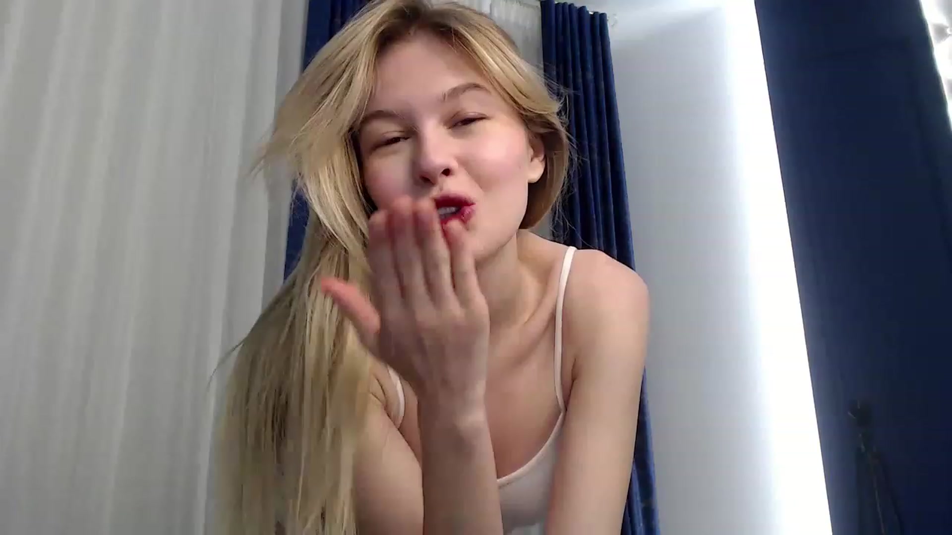 Gallery image thumbnail from Cute_BB's myfreecams stream on, 05/21/2023, 21:35 image 5 of 20