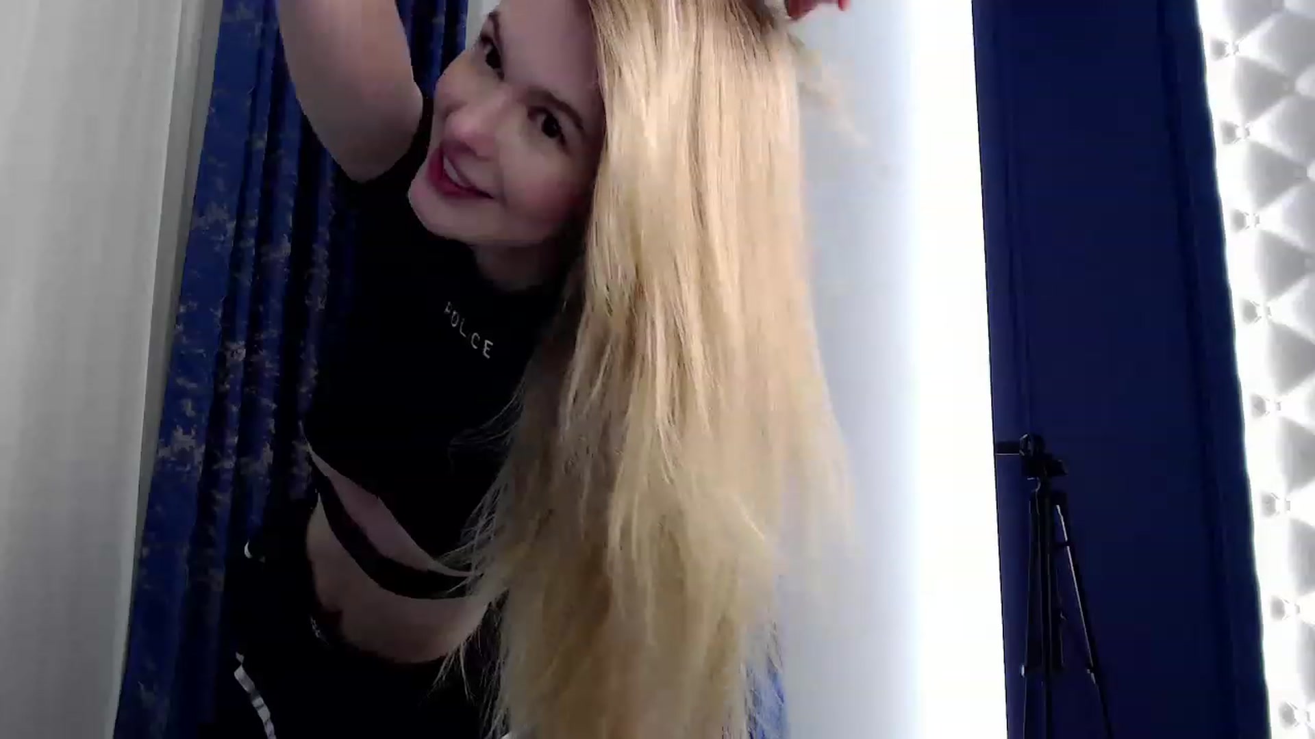 Gallery image thumbnail from Cute_BB's myfreecams stream on, 06/24/2023, 19:54 image 11 of 20