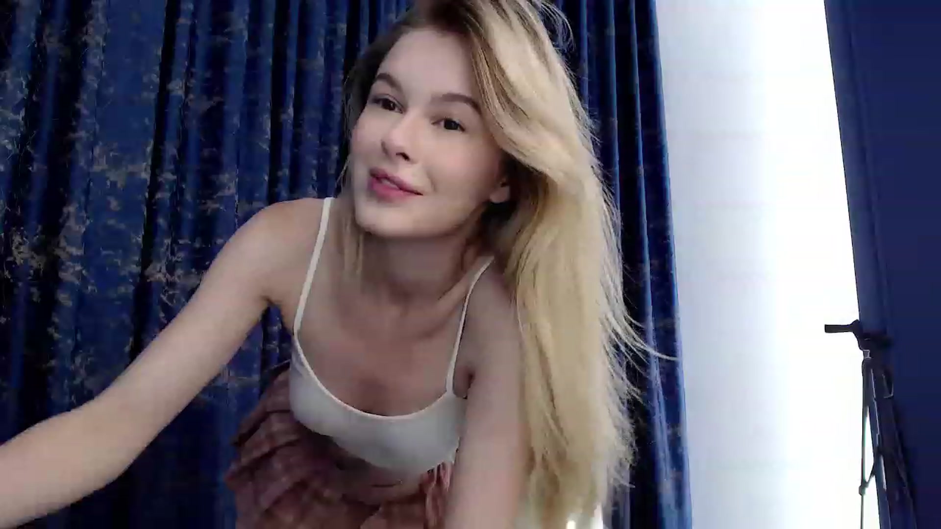 Gallery image thumbnail from Cute_BB's myfreecams stream on, 07/02/2023, 21:24 image 2 of 20