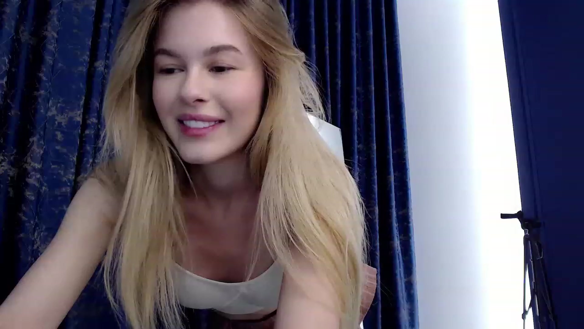 Gallery image thumbnail from Cute_BB's myfreecams stream on, 07/02/2023, 21:24 image 6 of 20