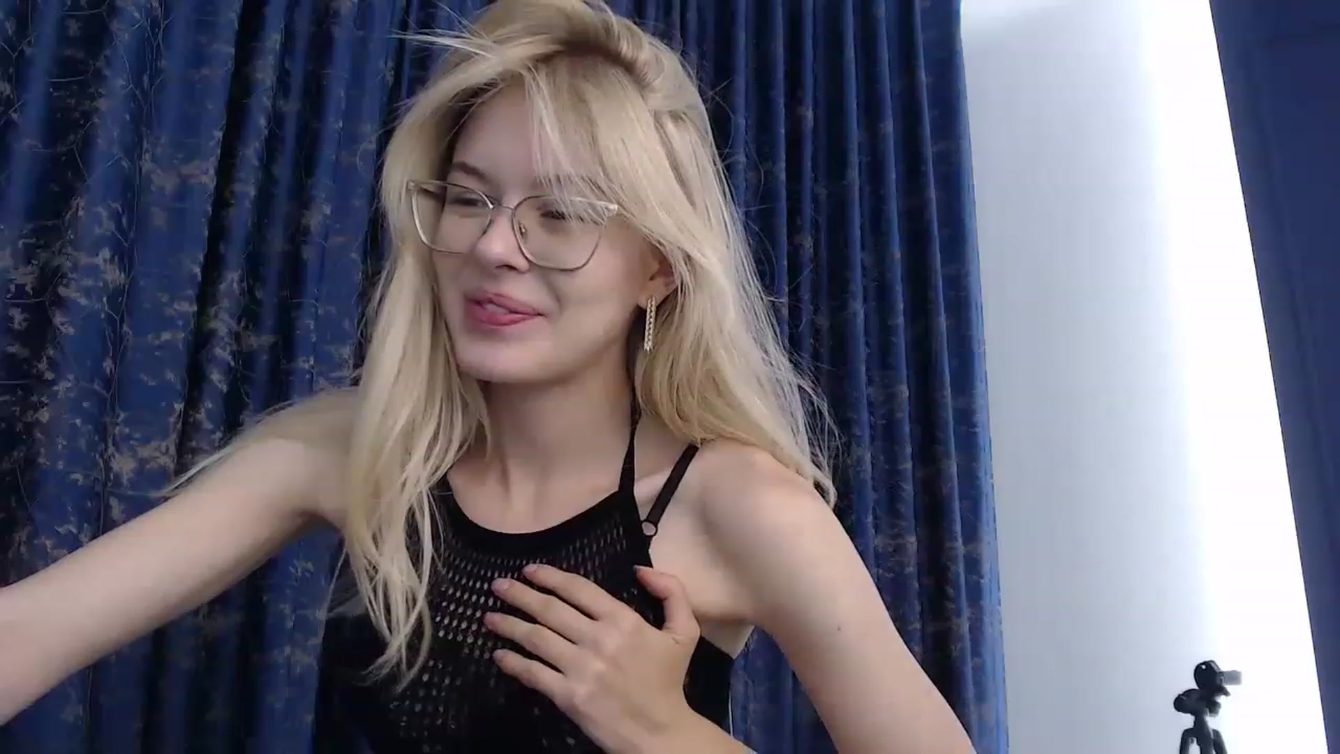 Gallery image thumbnail from Cute_BB's myfreecams stream on, 07/21/2023, 21:47 image 12 of 20